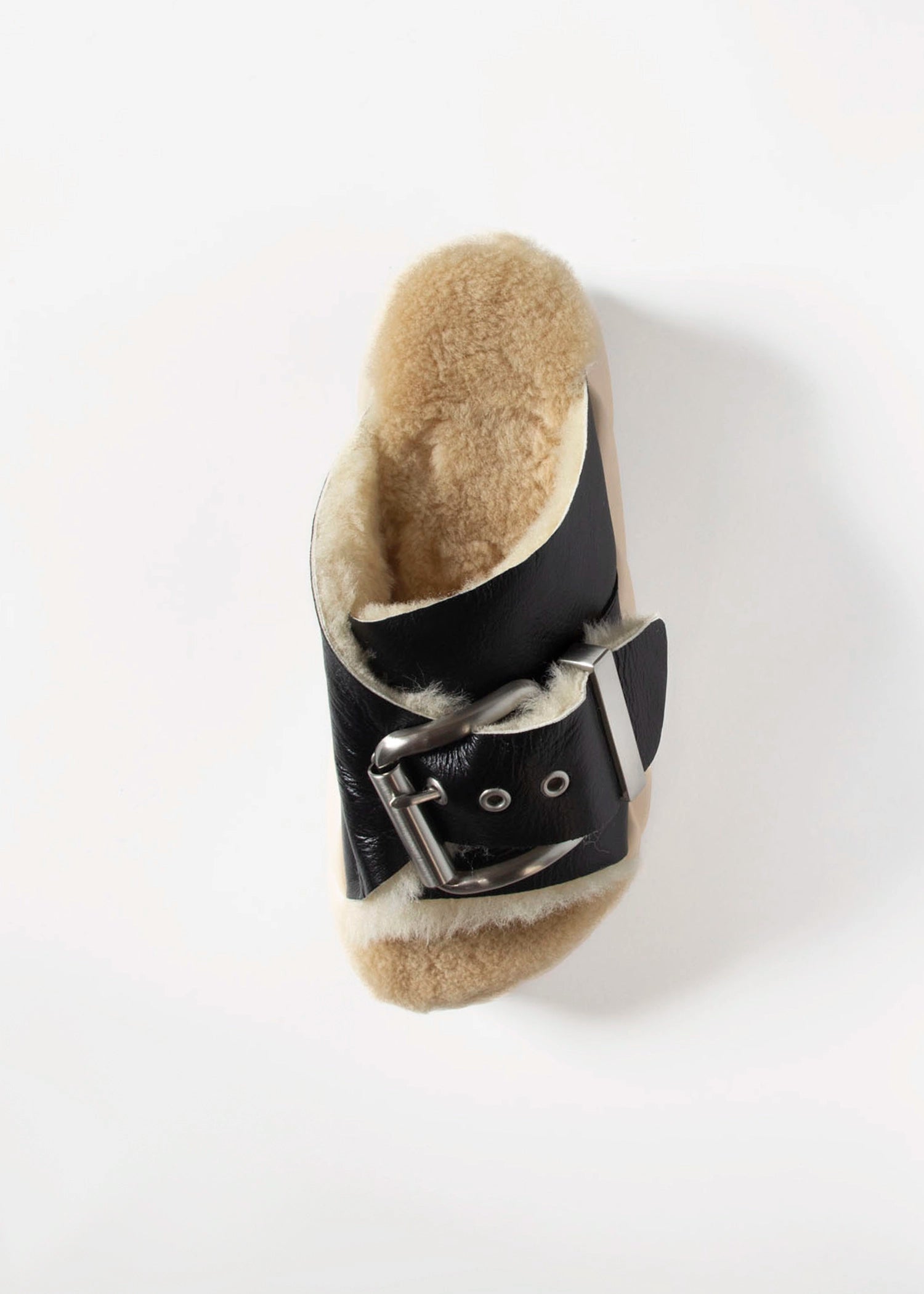 swatch_Oreo mellow laze shearling slipper