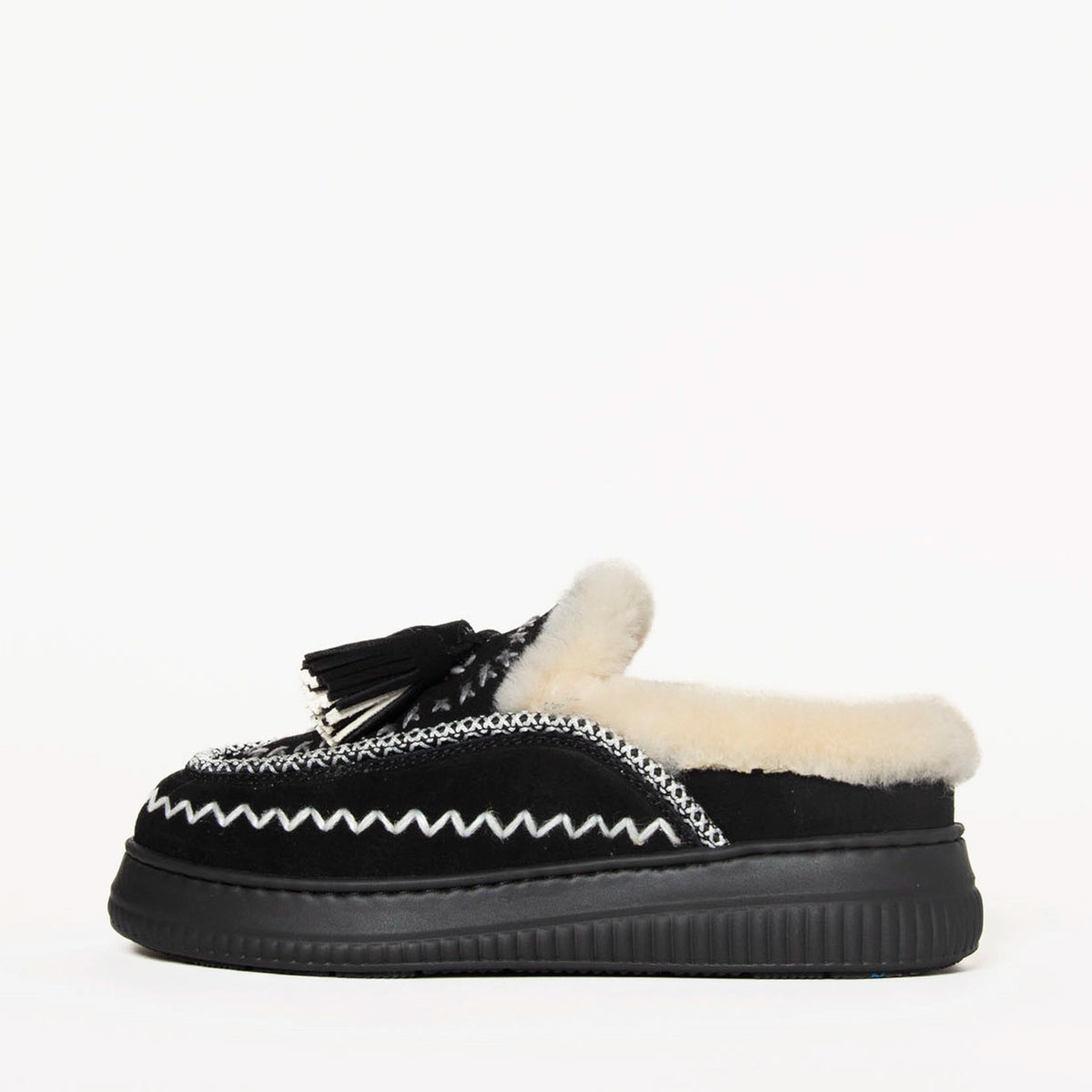 08.27.25-Products-Shoes-0104.