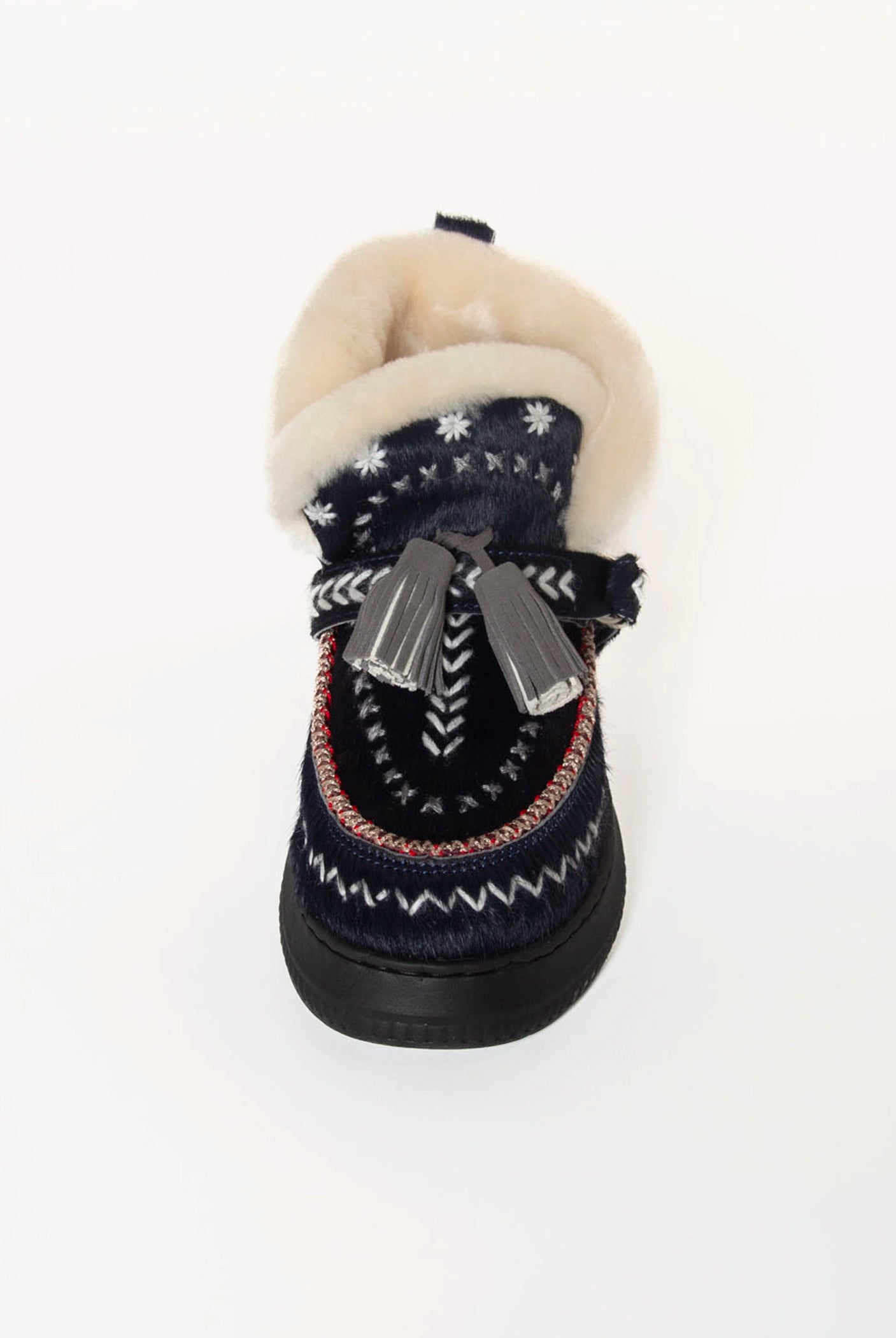 swatch_Navy shearling lined bootie