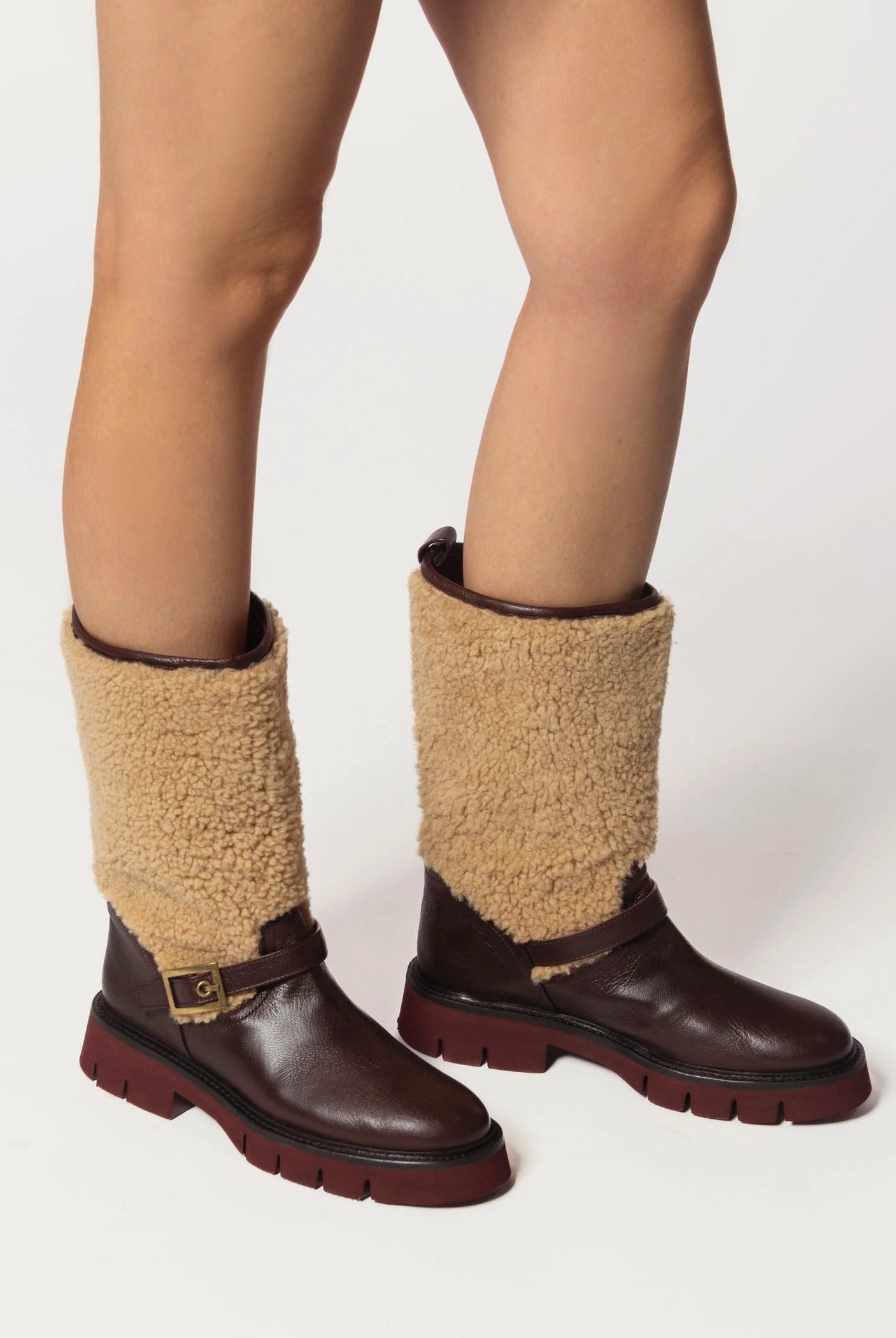 swatch_Natural/Brown shearling boot