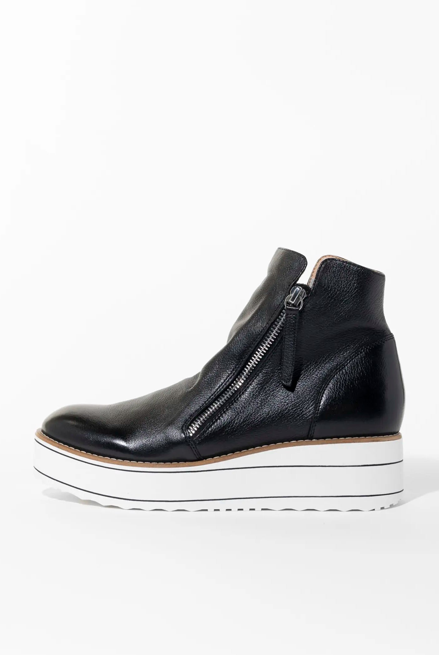 swatch_black leather nene platform boot ankle boots