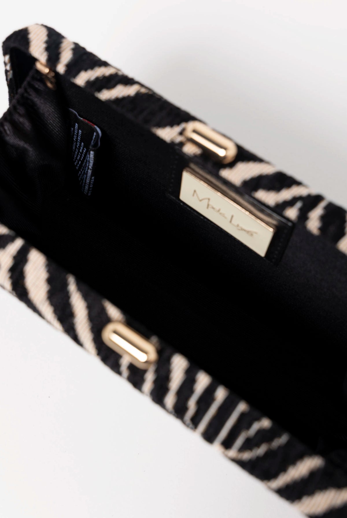 swatch_Zebra sade box clutch