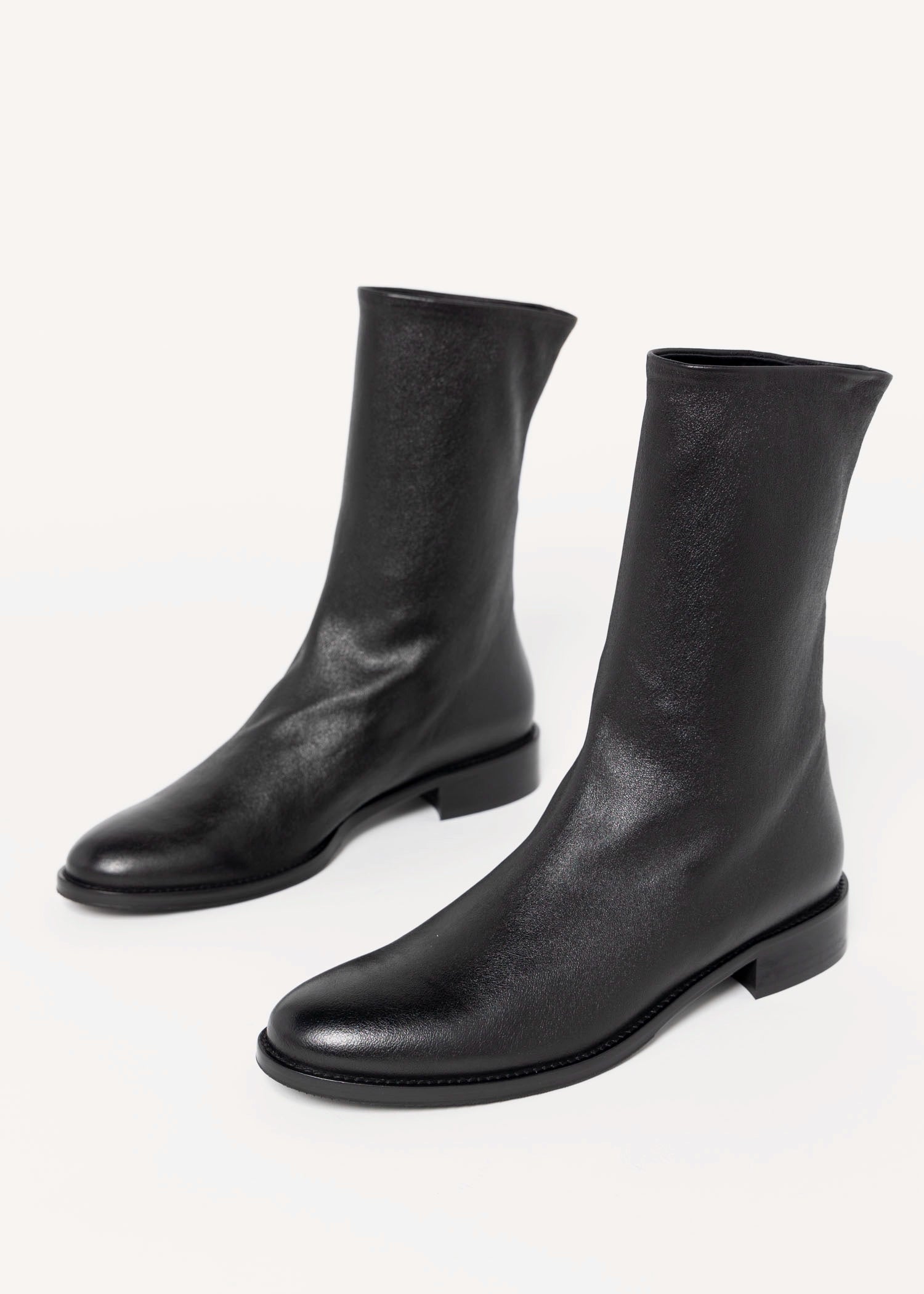 swatch_Black Leather l'idea italian leather sock boot