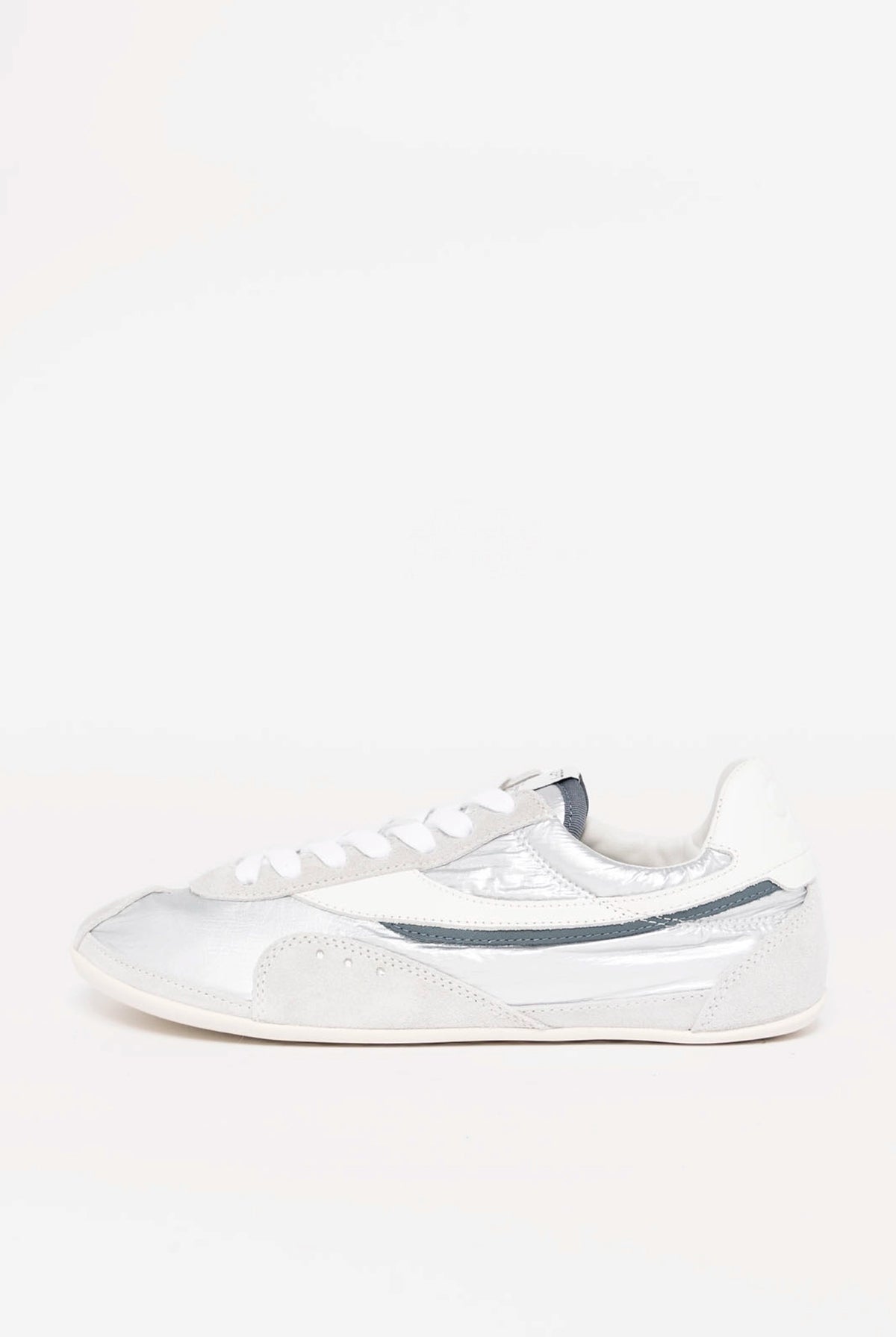 swatch_Platinum oncept essex sneaker