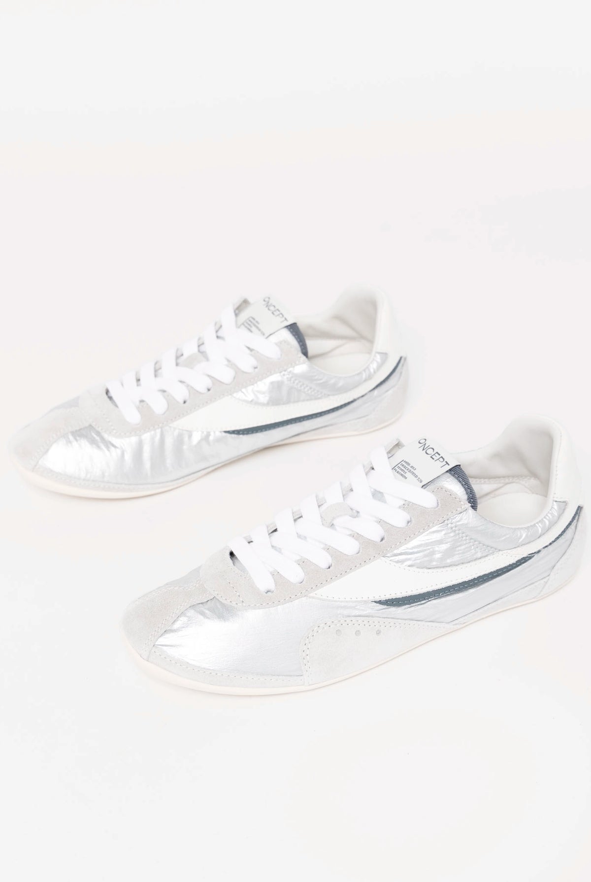 swatch_Platinum oncept essex sneaker