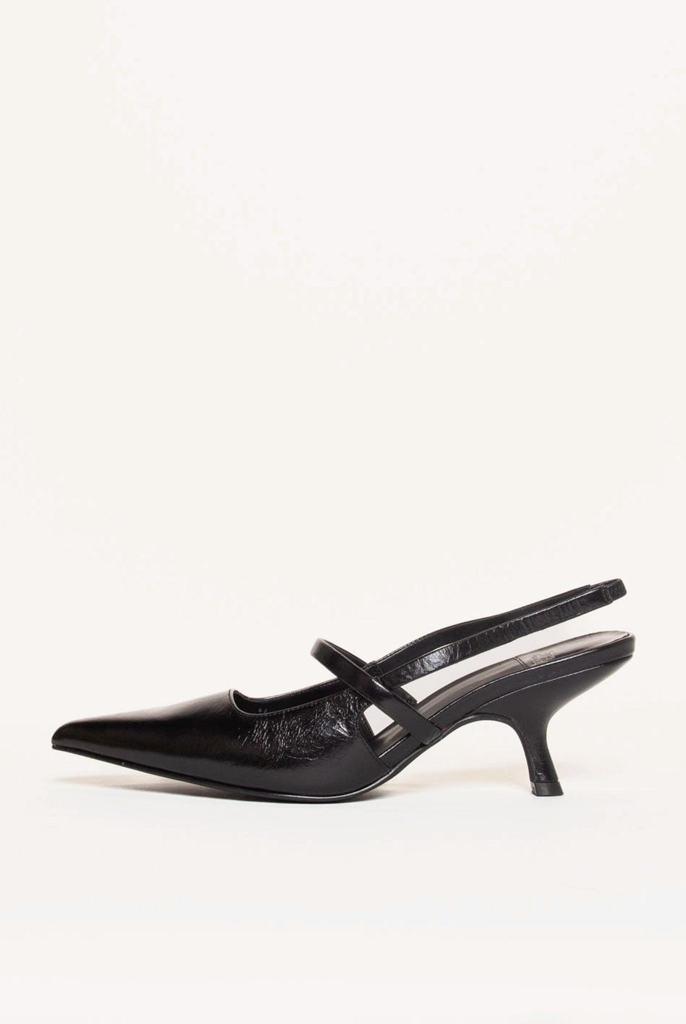 swatch_Black Leather tanya slingback pump jeffrey campbell
