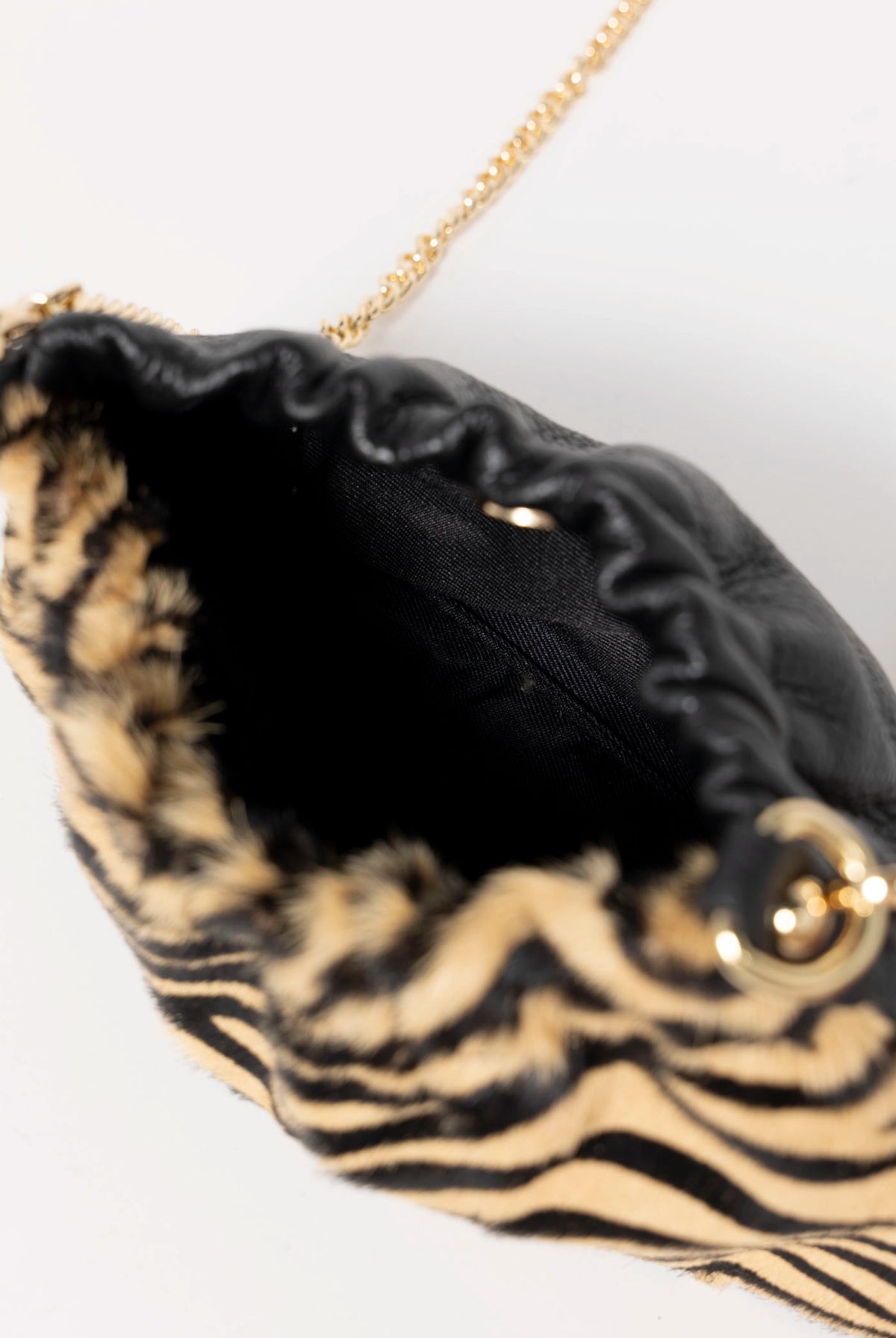 swatch_Tiger german fuentes calfhair crossbody bag