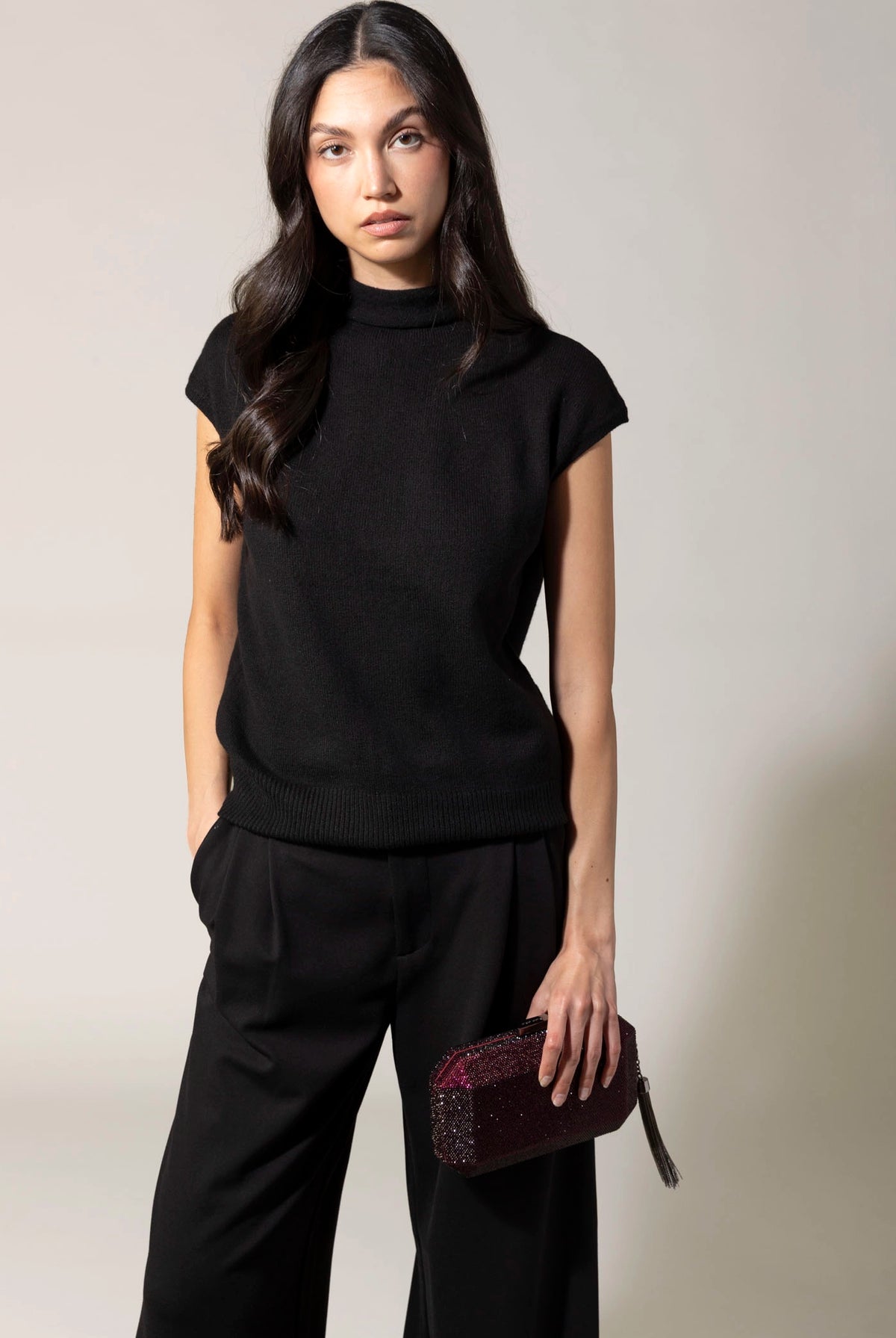 swatch_Burgundy olga berg gia crystal clutch