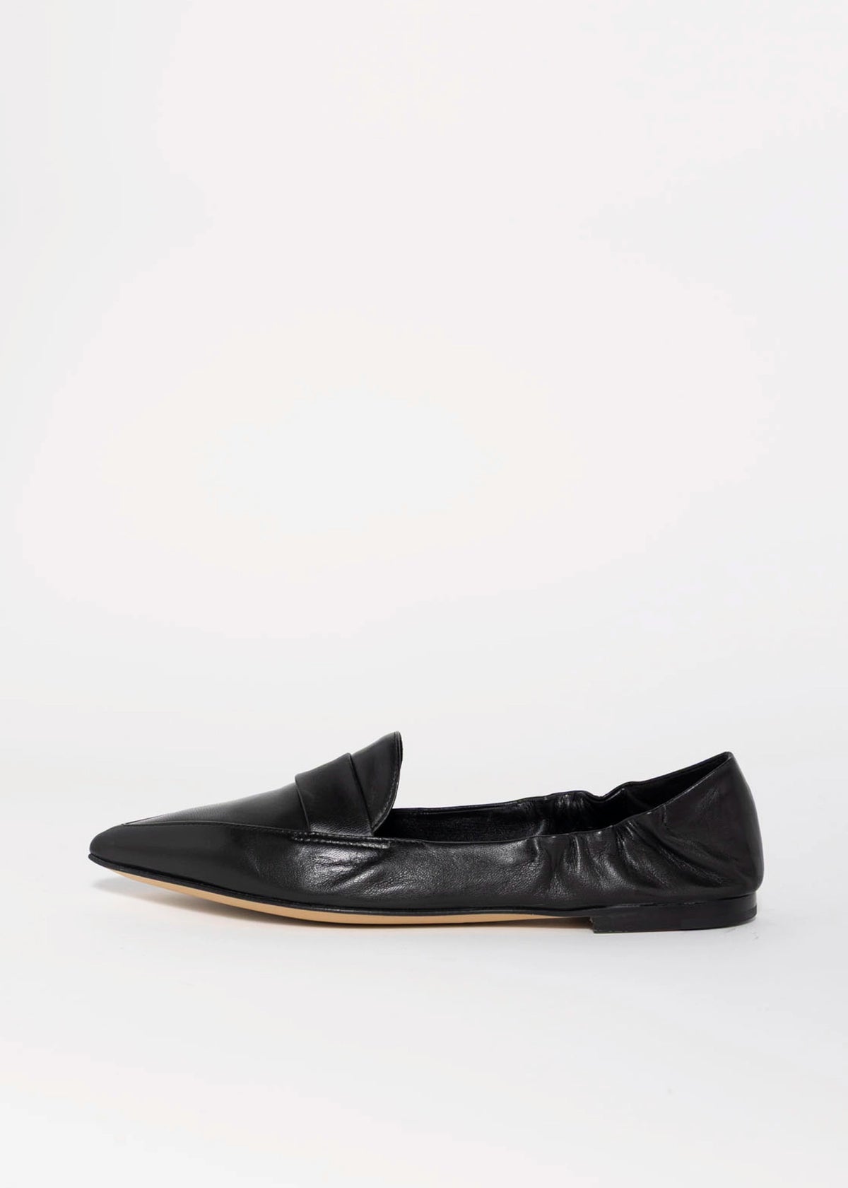 swatch_Black Leather pomme d'or grace italian leather pointed toe flat