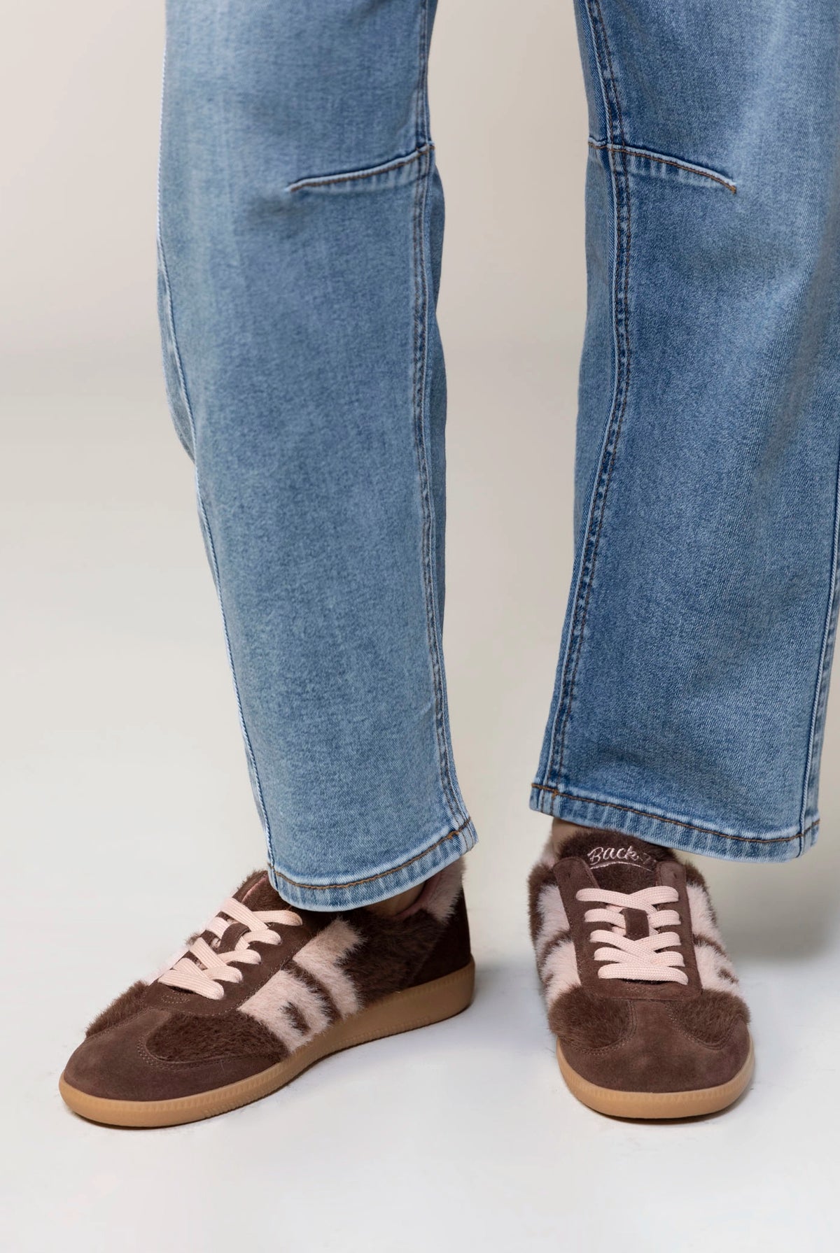 swatch_Coffee/Pink back70 mohair sneaker