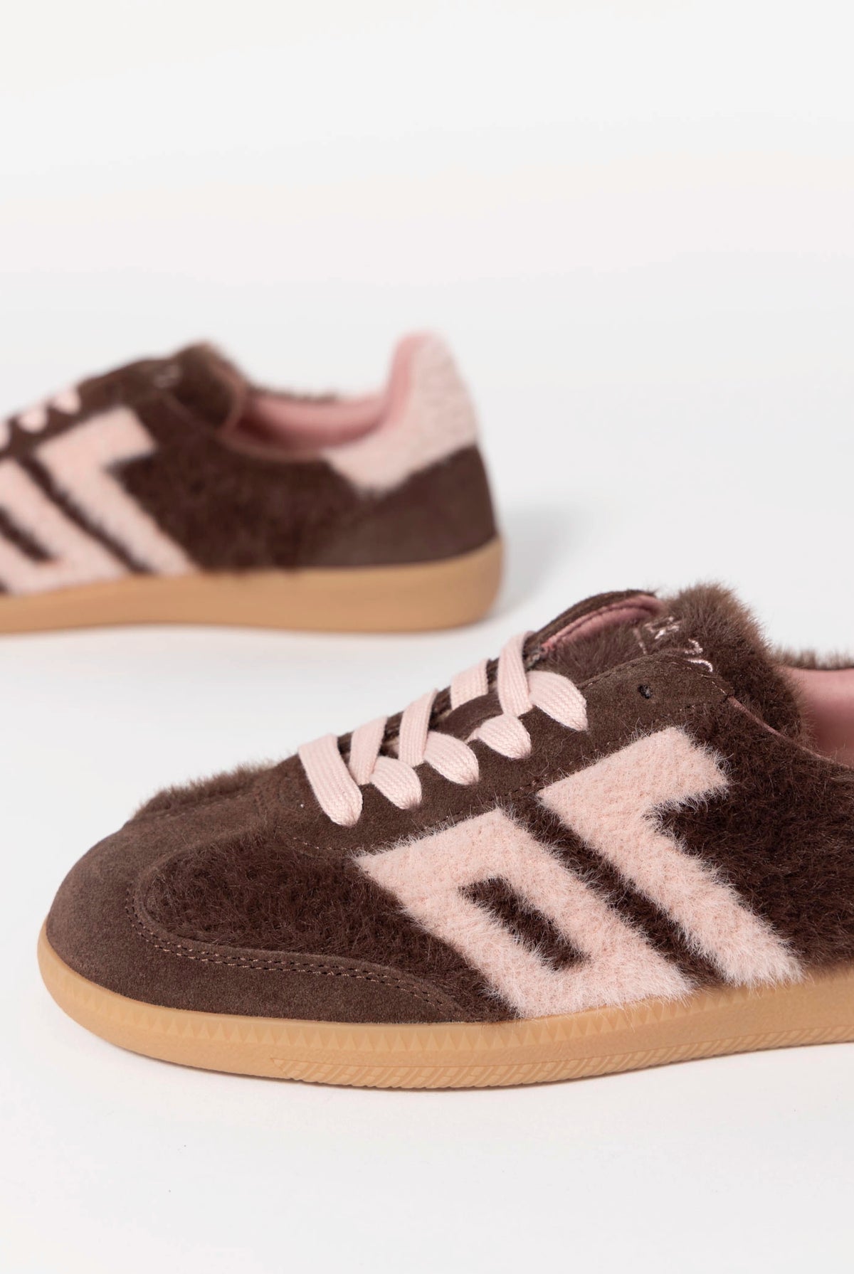 swatch_Coffee/Pink back70 mohair sneaker