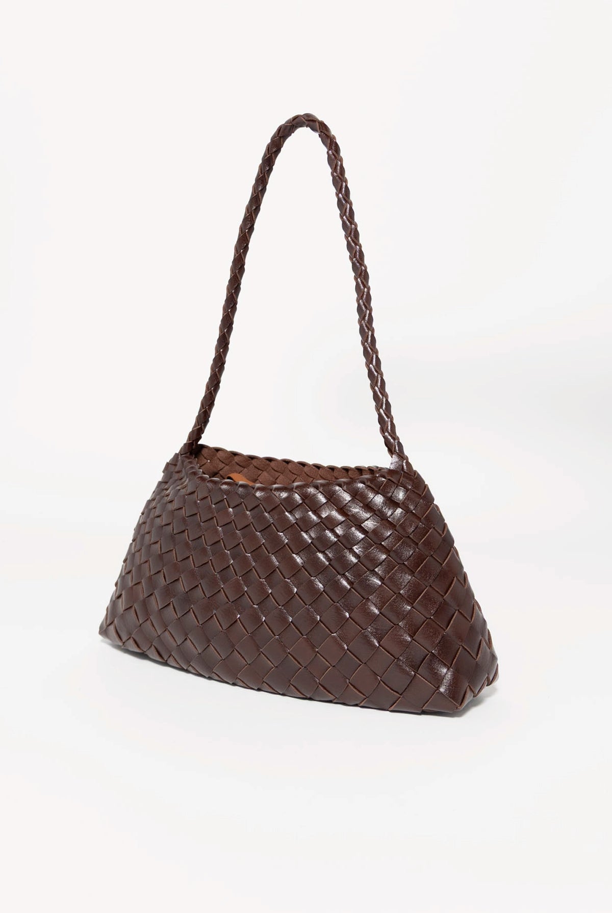swatch_Chocolate sasha woven shoulder bag