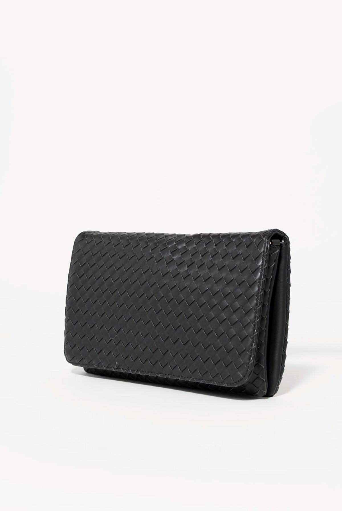 swatch_Jet haute shoe lexi woven crossbody