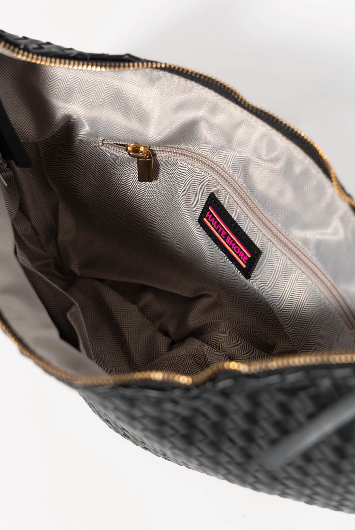 swatch_Jet haute shore rowe woven crossbody bag