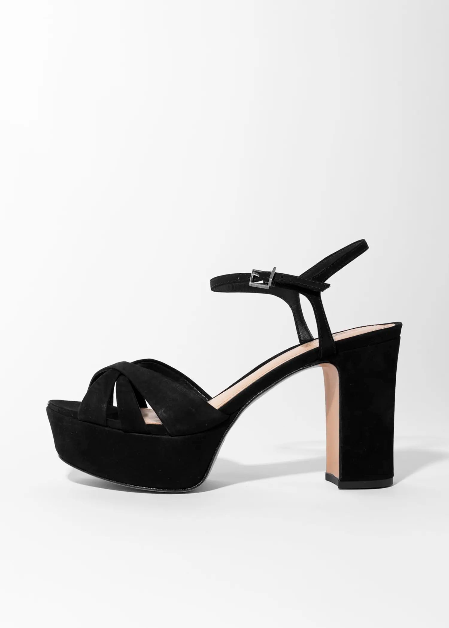 swatch_Black keefa platform sandal