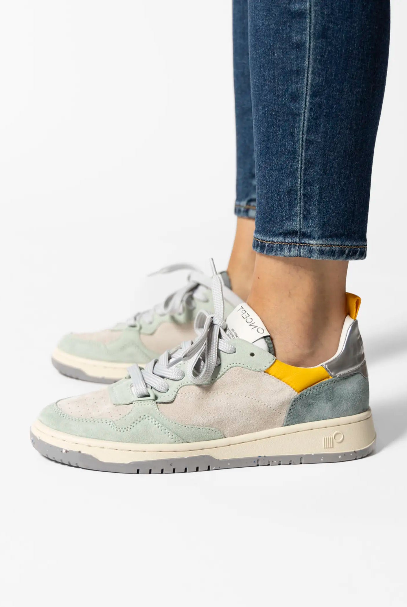 swatch_Seaform Multi phoenix sneaker