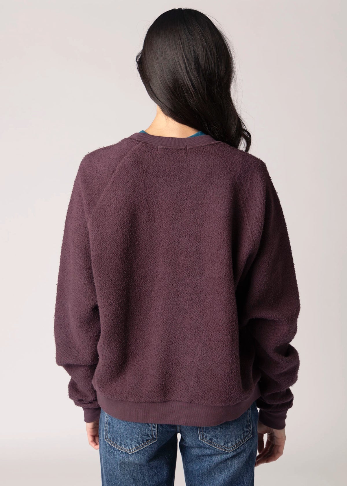 swatch_Cherry perfect white tee ziggy oversized sweatshirt