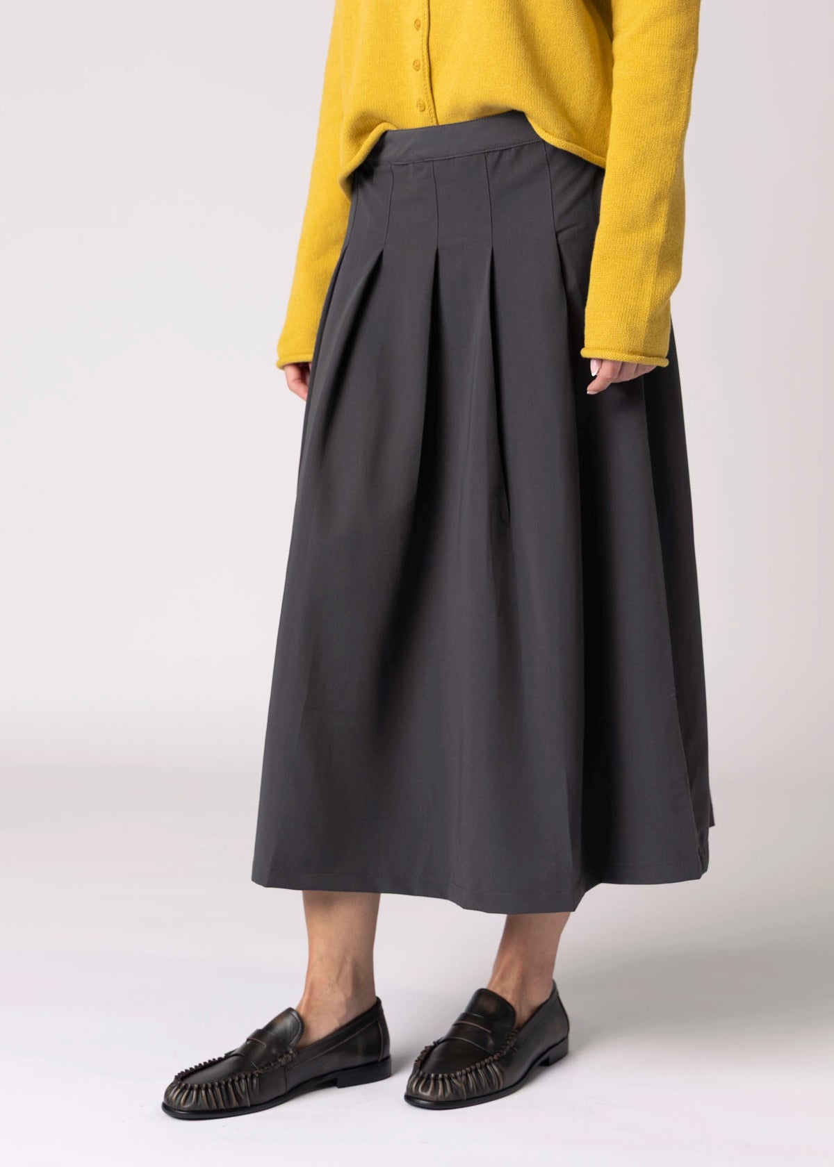 swatch_Charcoal penelope pleated midi skirt