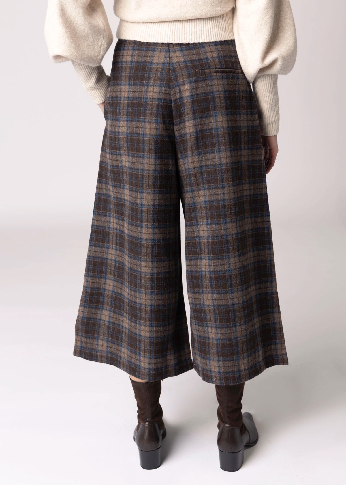 swatch_Blue/Brown plaid wide leg cropped pant