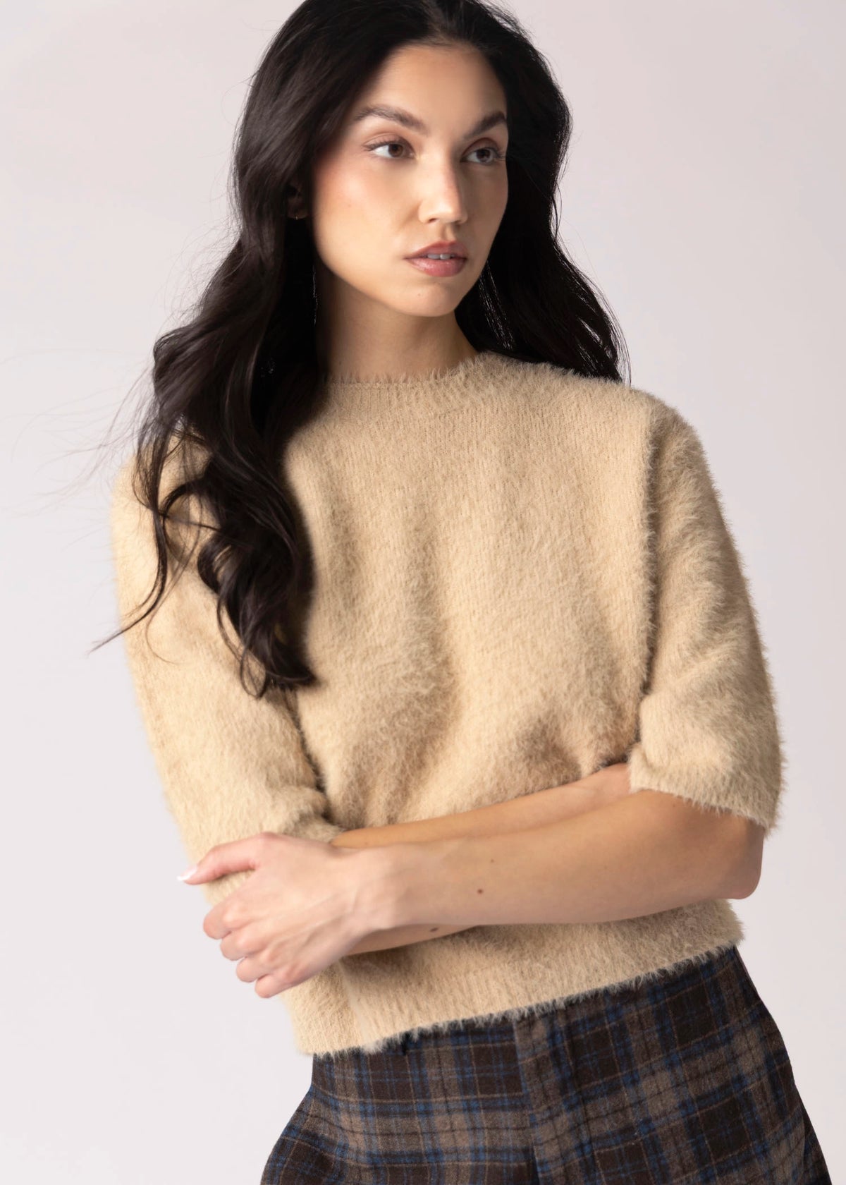 swatch_Tan fuzzy knit cropped sweater