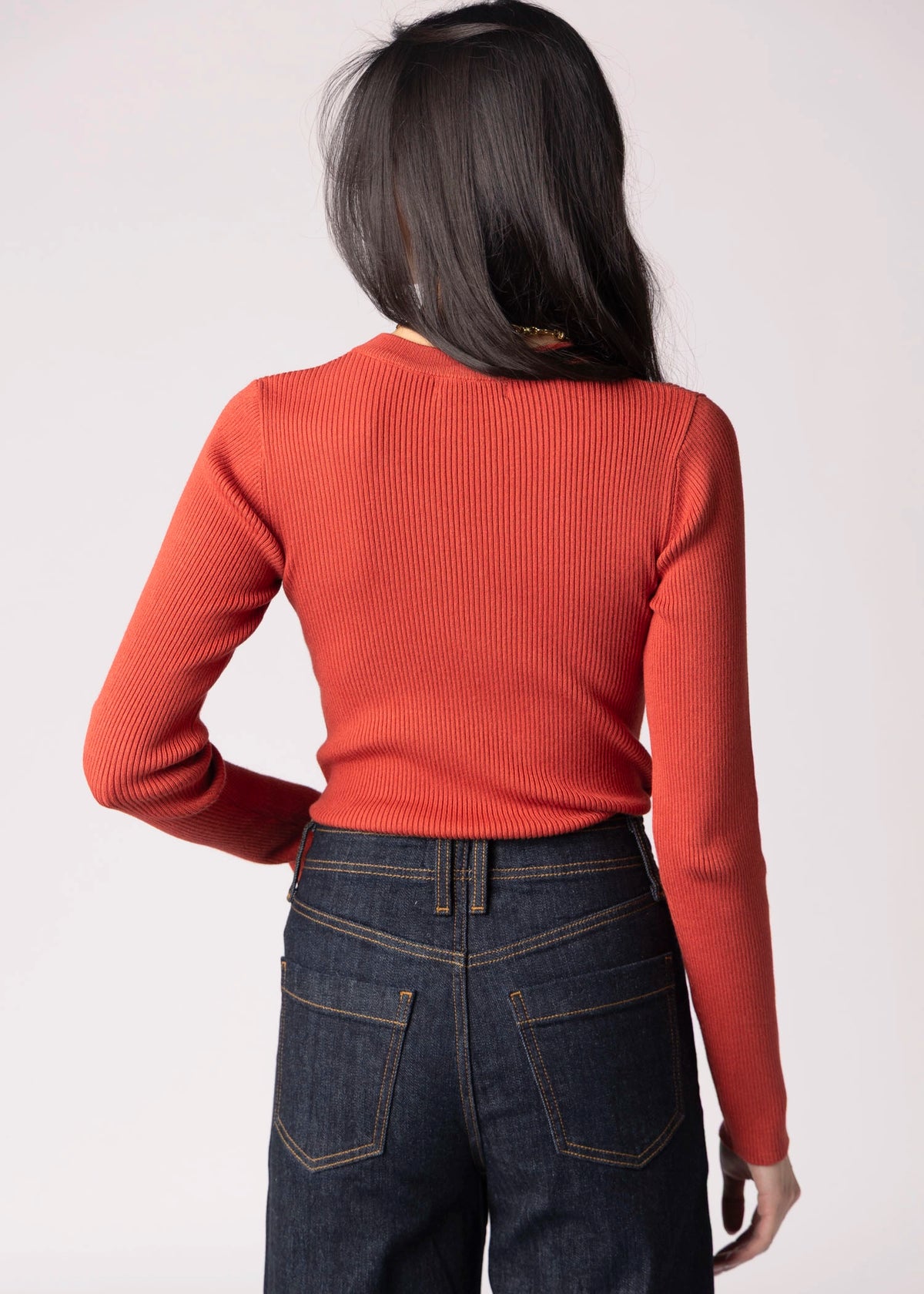 swatch_Poppy long sleeve ribbed sweater