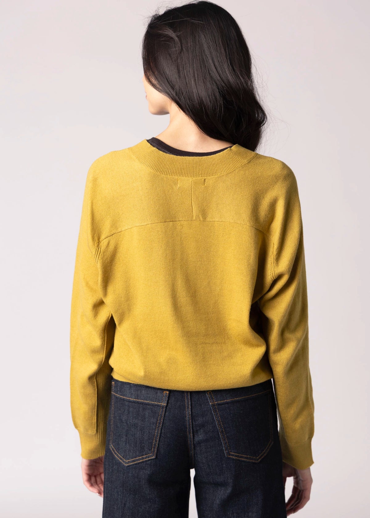 swatch_Mustard lightweight v-neck sweater