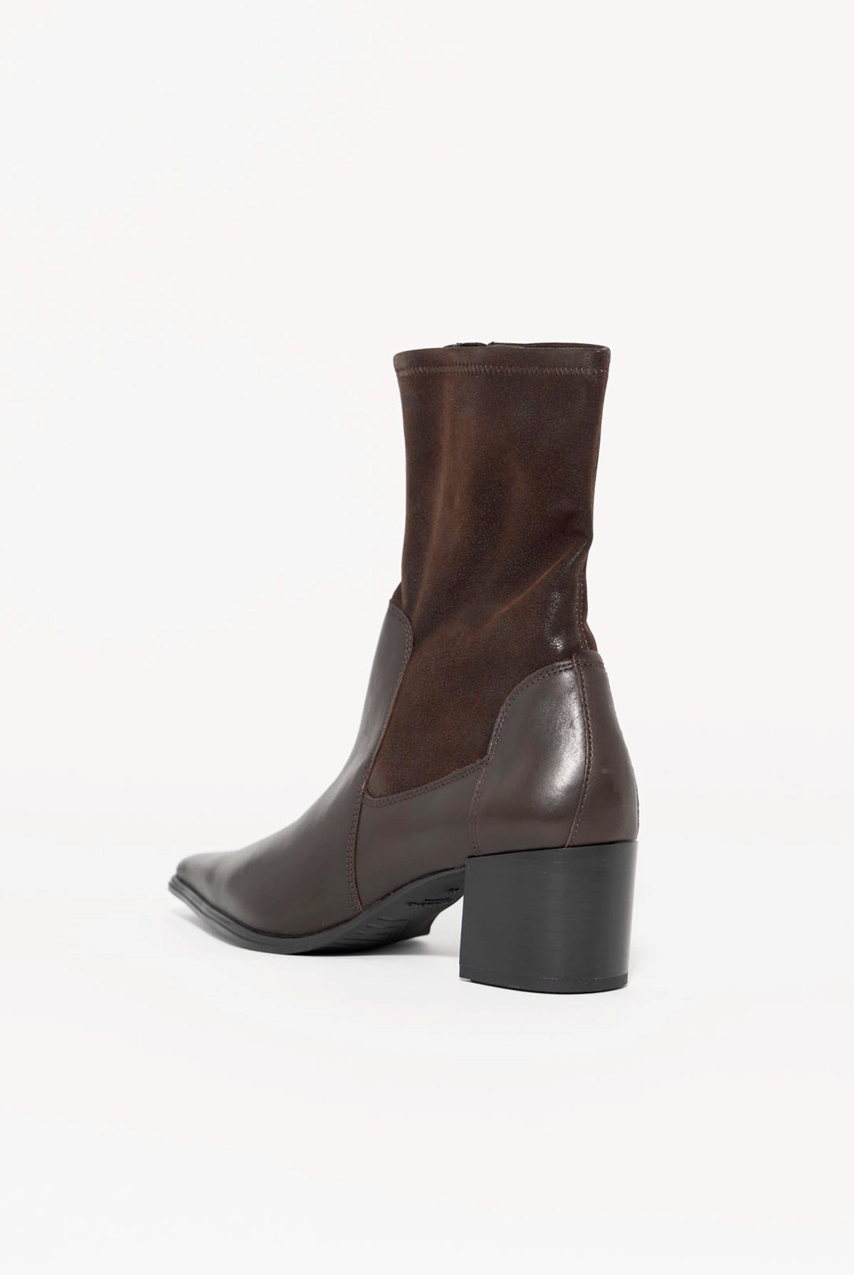 swatch_Chocolate Leather vagabond giselle pointed toe ankle boot