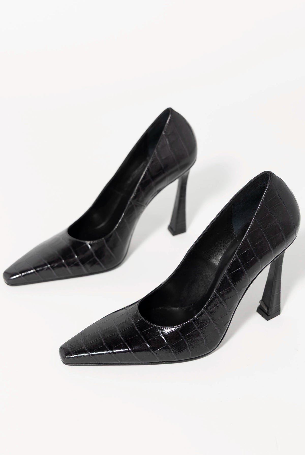 swatch_Black Croco nova roma high heel pump