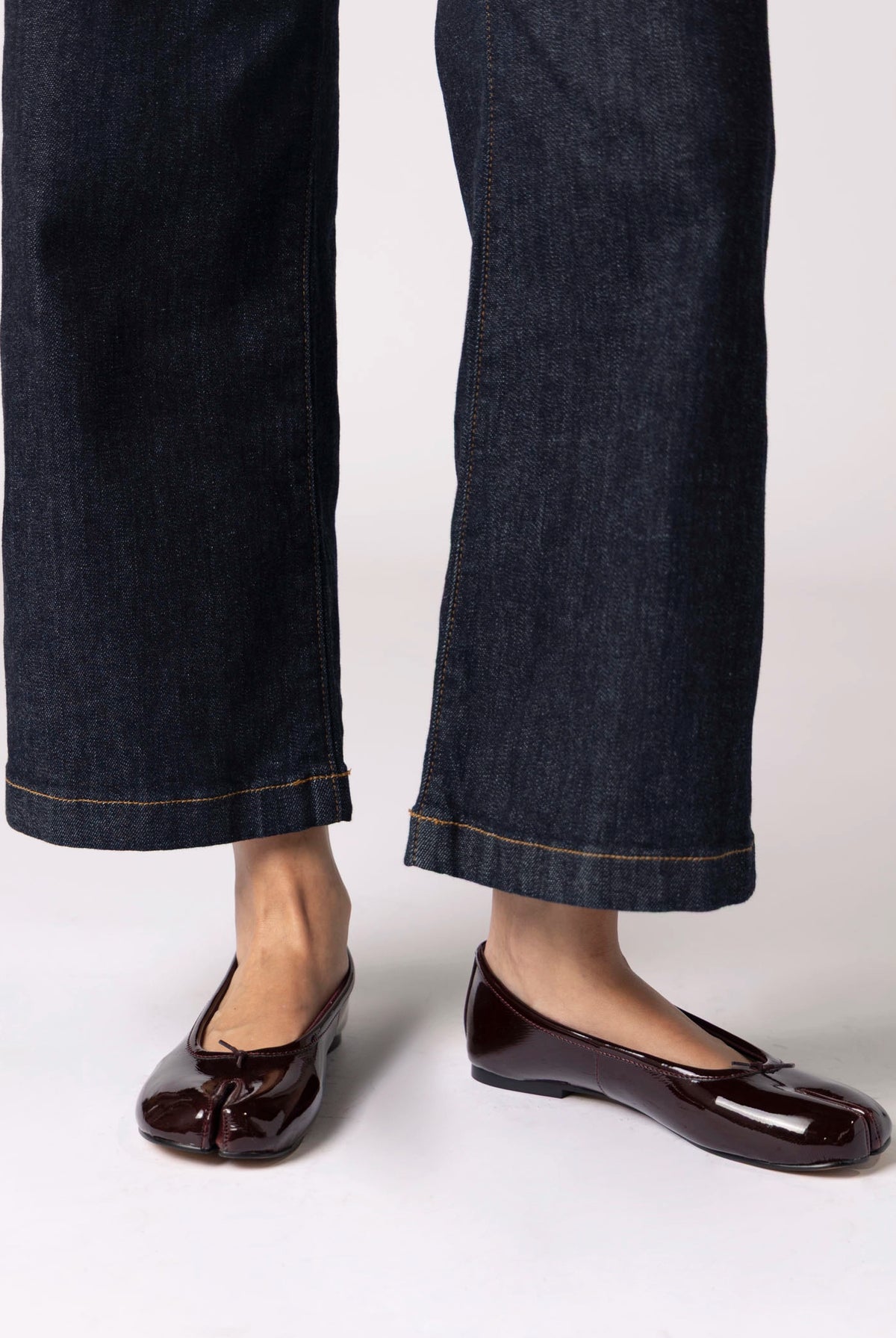 swatch_Wine Patent steve madden calico tabi flat