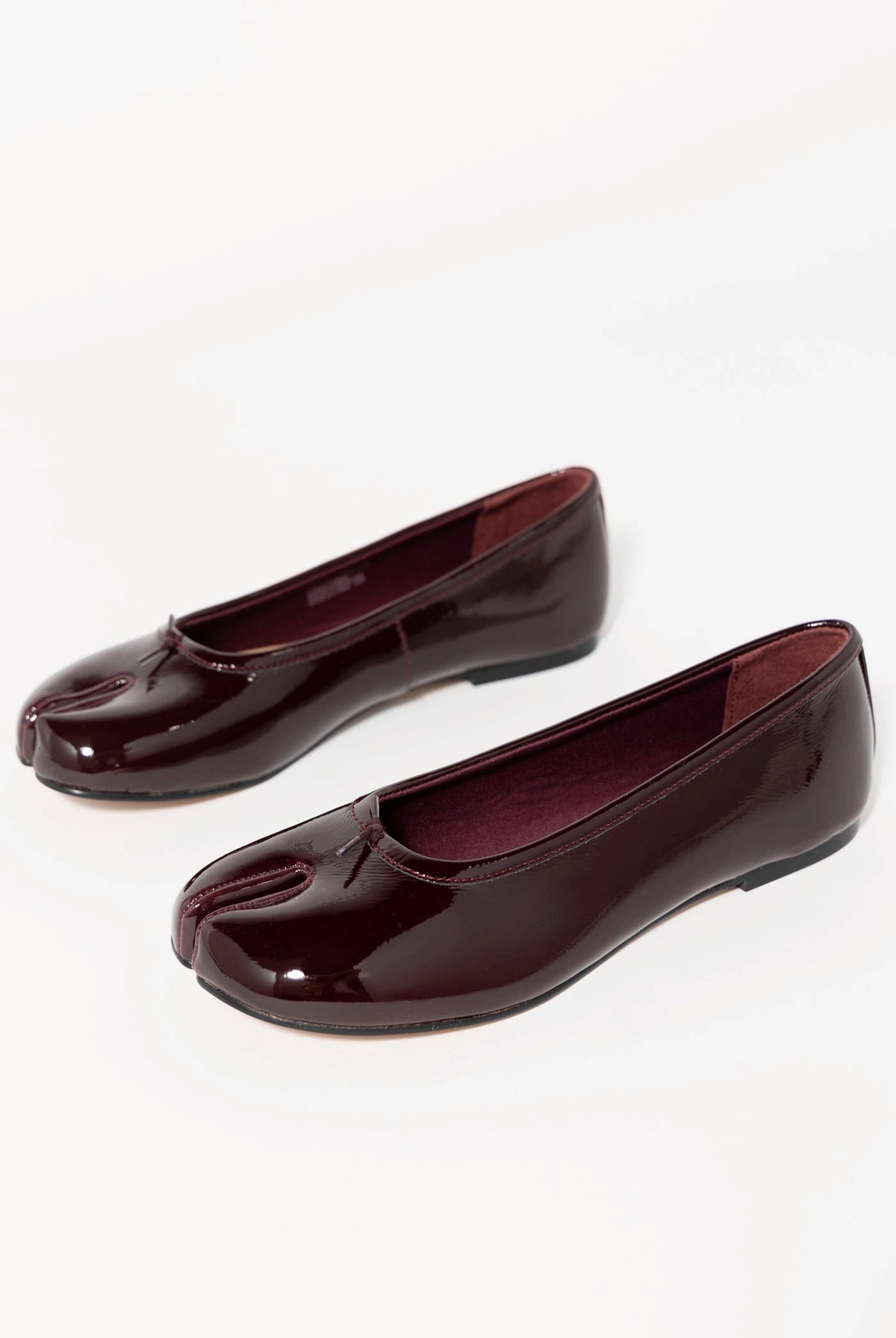 swatch_Wine Patent steve madden calico tabi flat