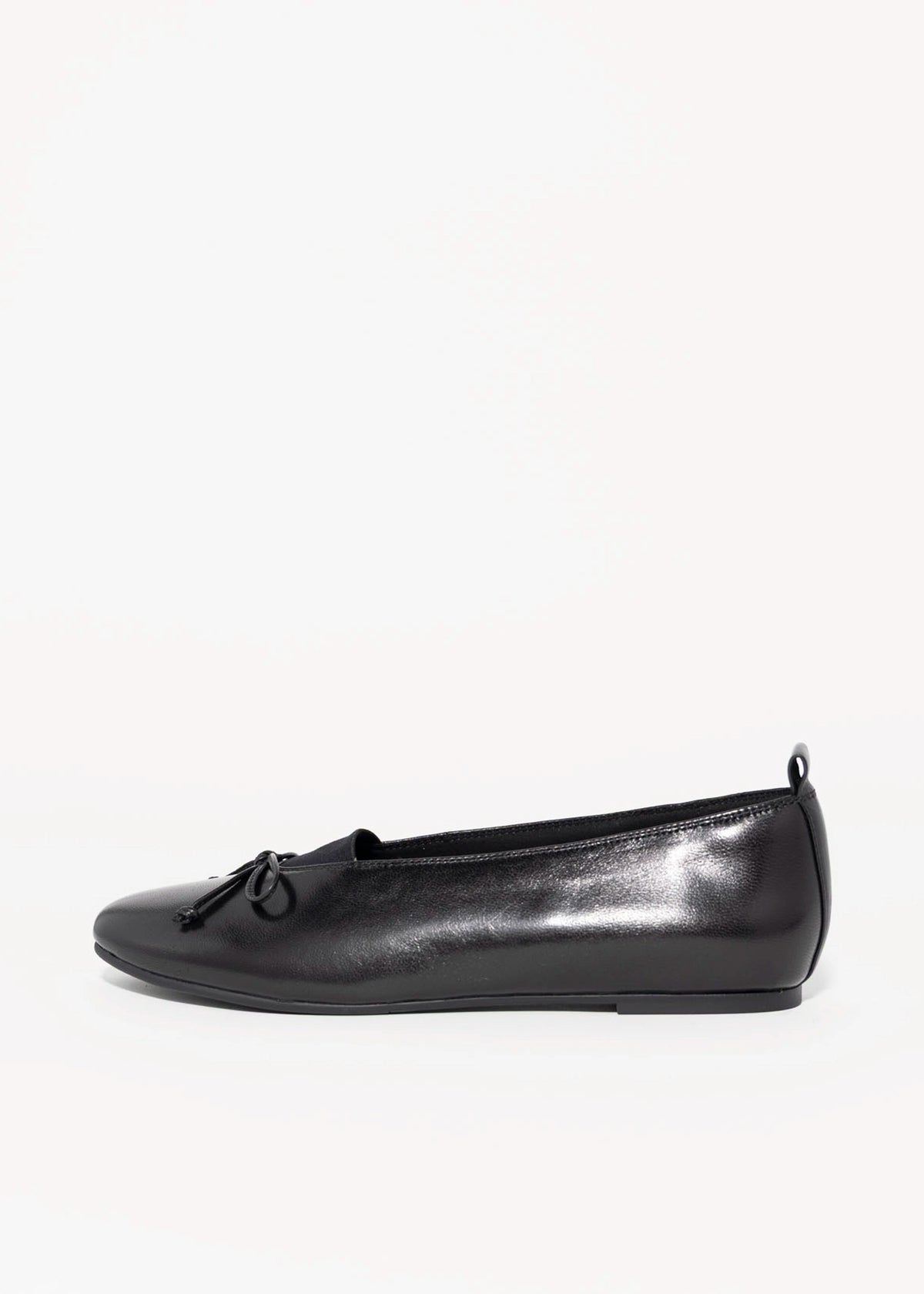 swatch_Black Leather vaneli tabbie ballet flat