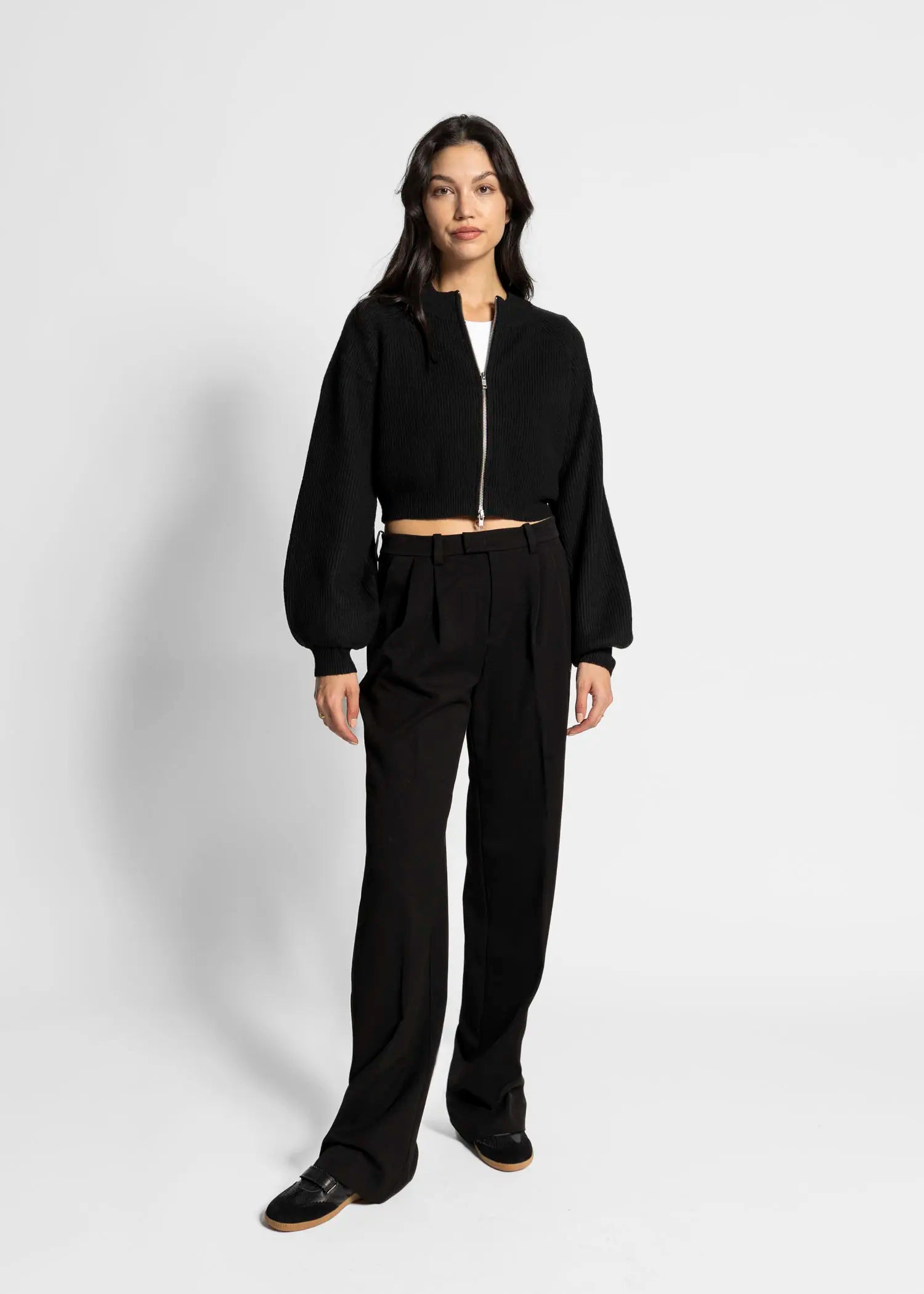 swatch_Black jordana zip cardigan