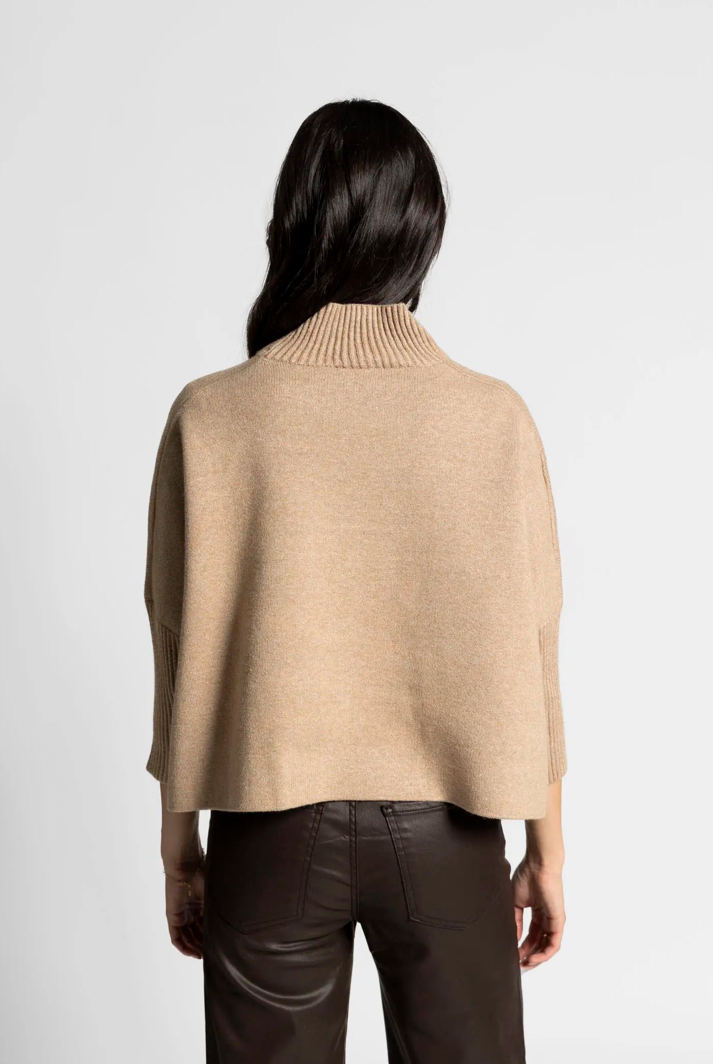 swatch_Light Taupe aja sweater