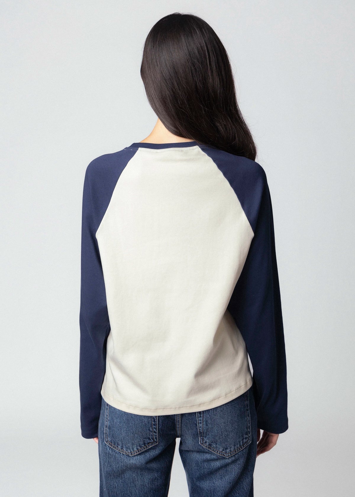 swatch_Ivory/Navy the blank lab cotton baseball tshirt