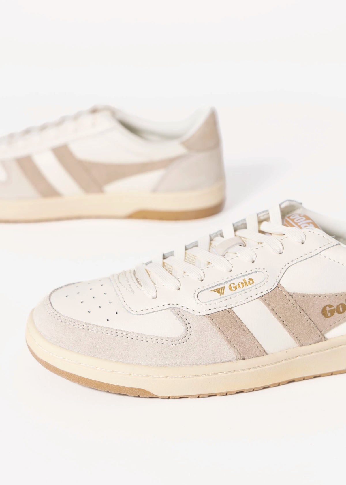 swatch_Off White/Bone/Gold gola hawk sneaker
