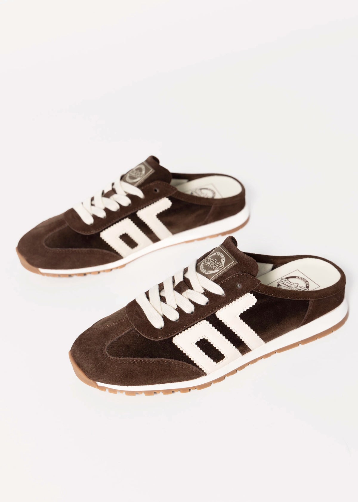 swatch_Velvet Coffee back70 venice w26 slide sneaker