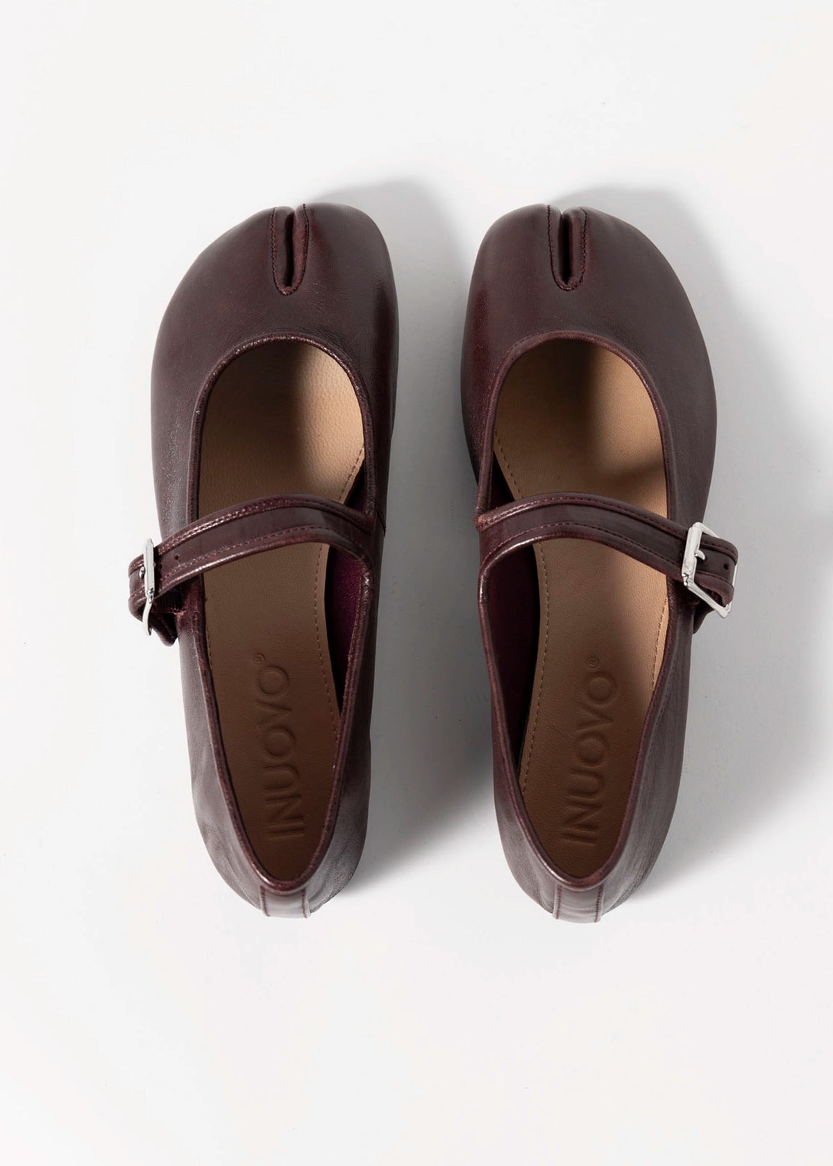 swatch_Wine Leather inuovo leather tabi mary jane flats
