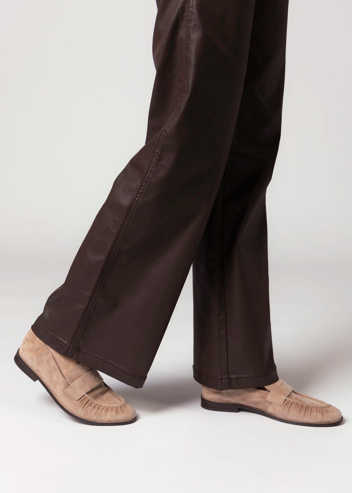 swatch_Military Suede vaneli ailsa suede ruched loafer