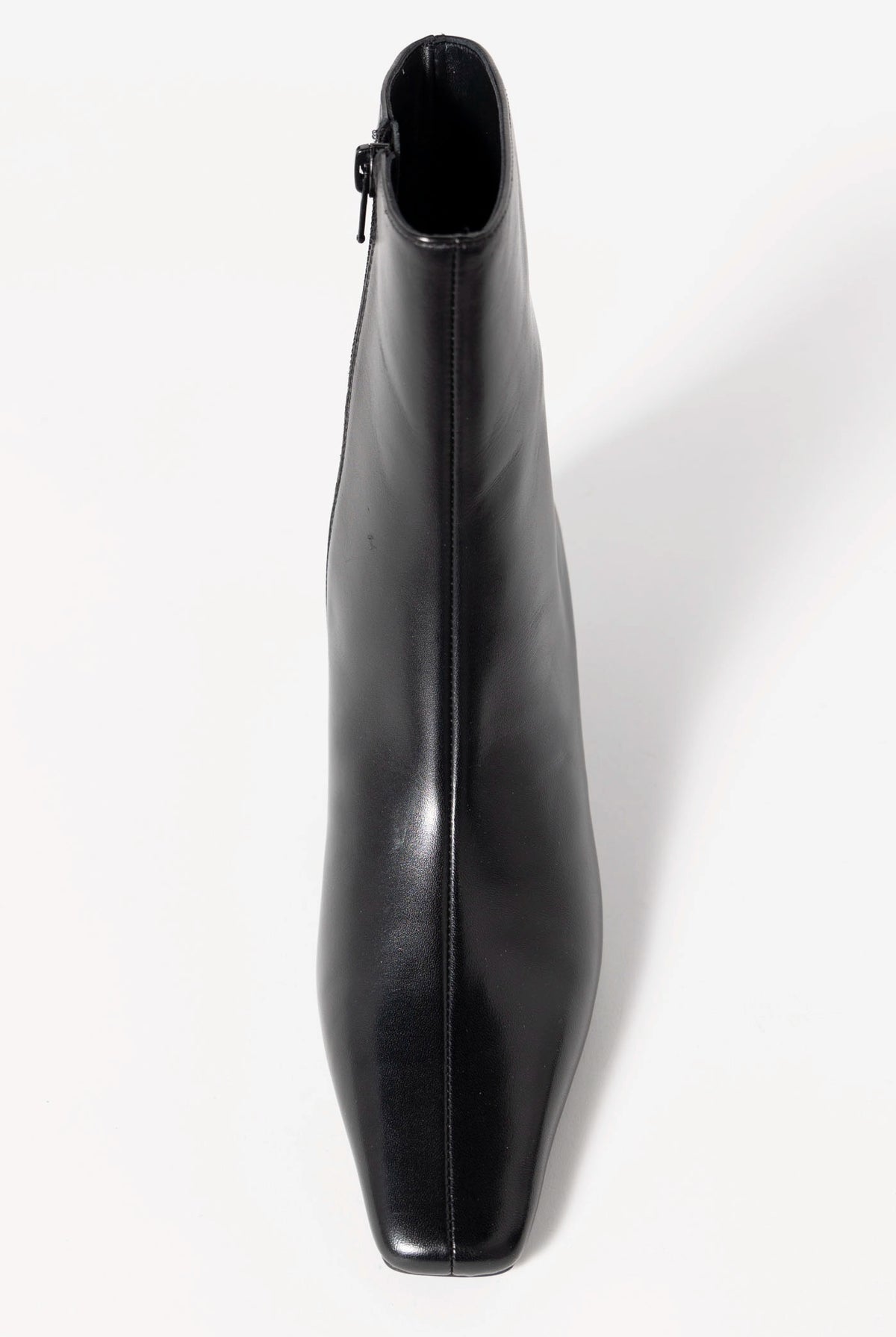 swatch_Black Leather tony bianco estelle heeled boot