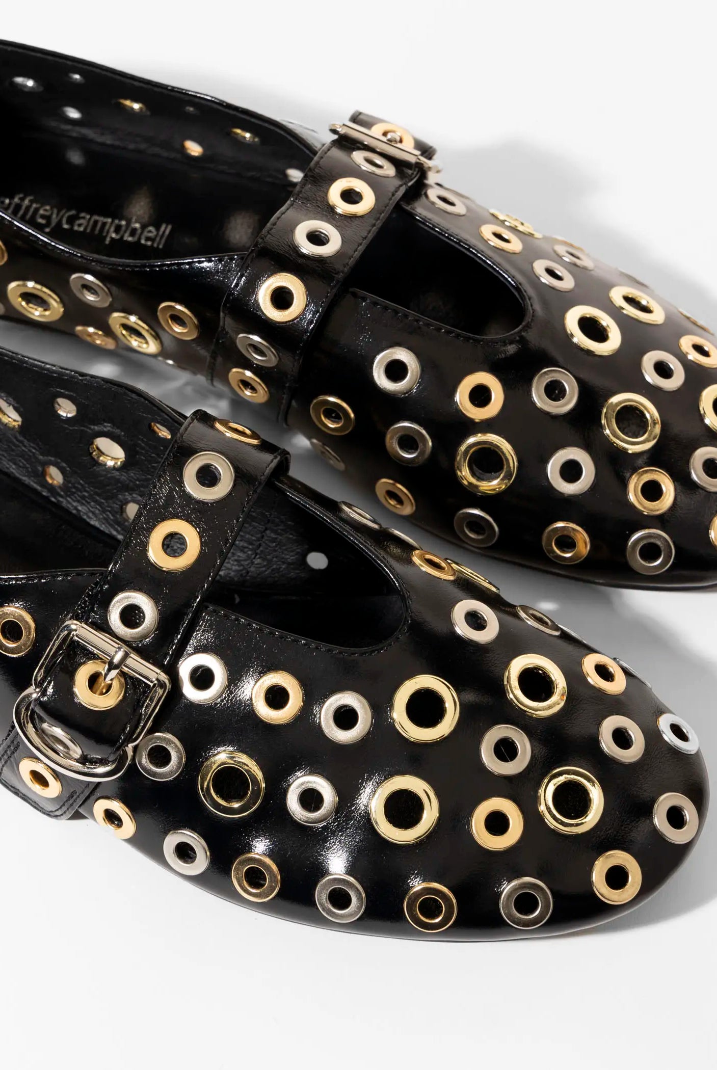 swatch_black holed flat flat shoes