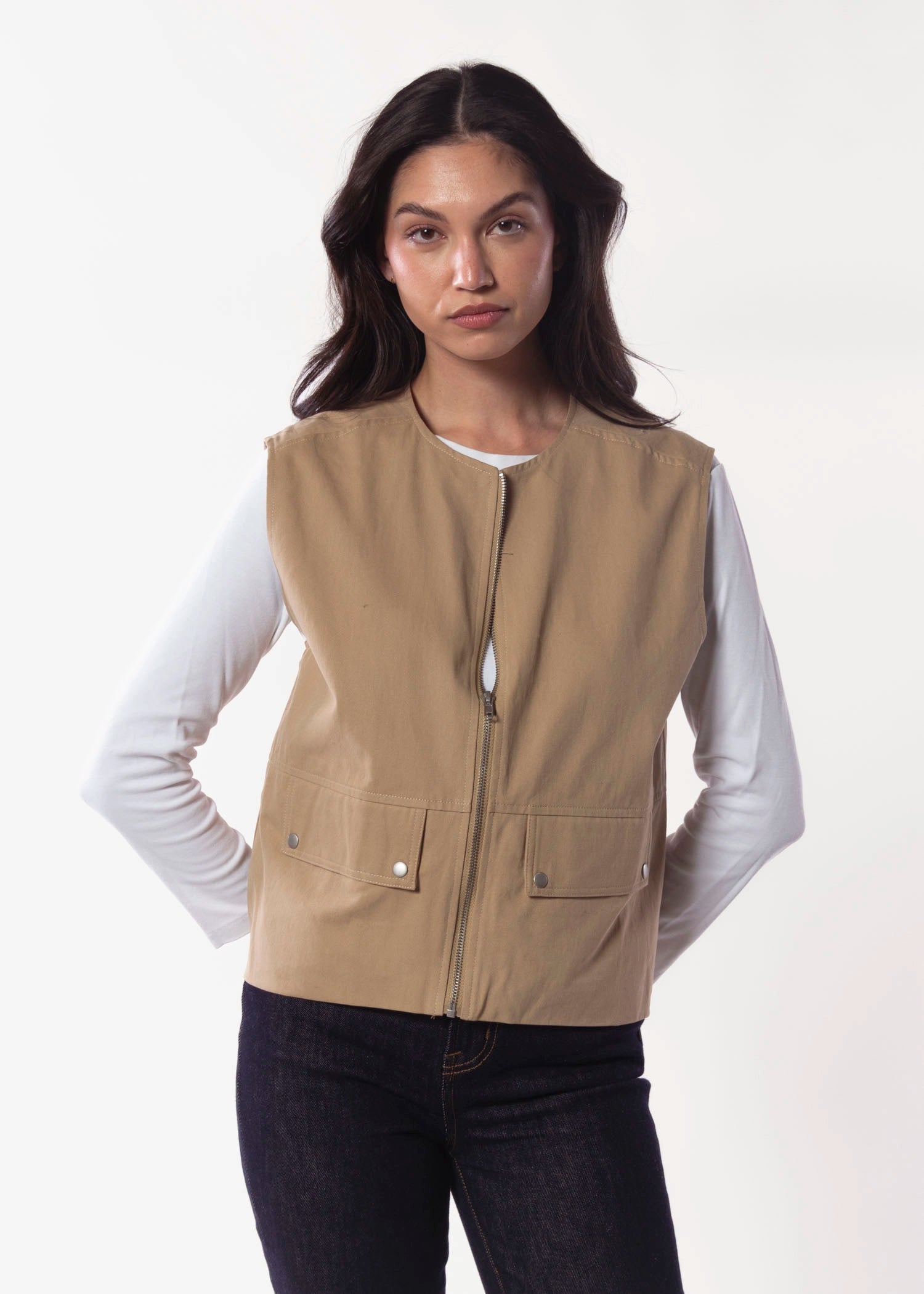 swatch_Khaki cargo vest