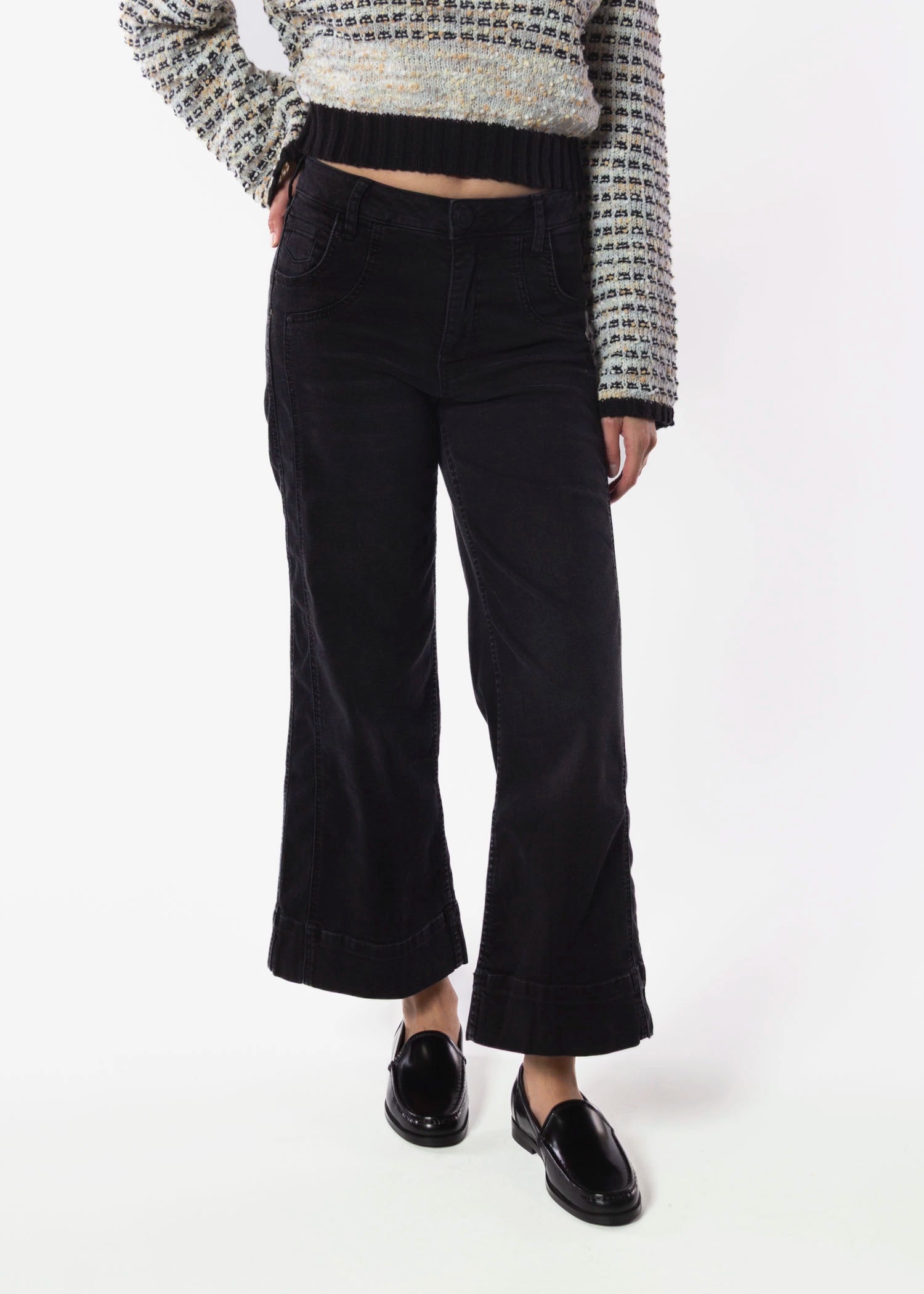 swatch_Denim meg wide leg jean kut jeans