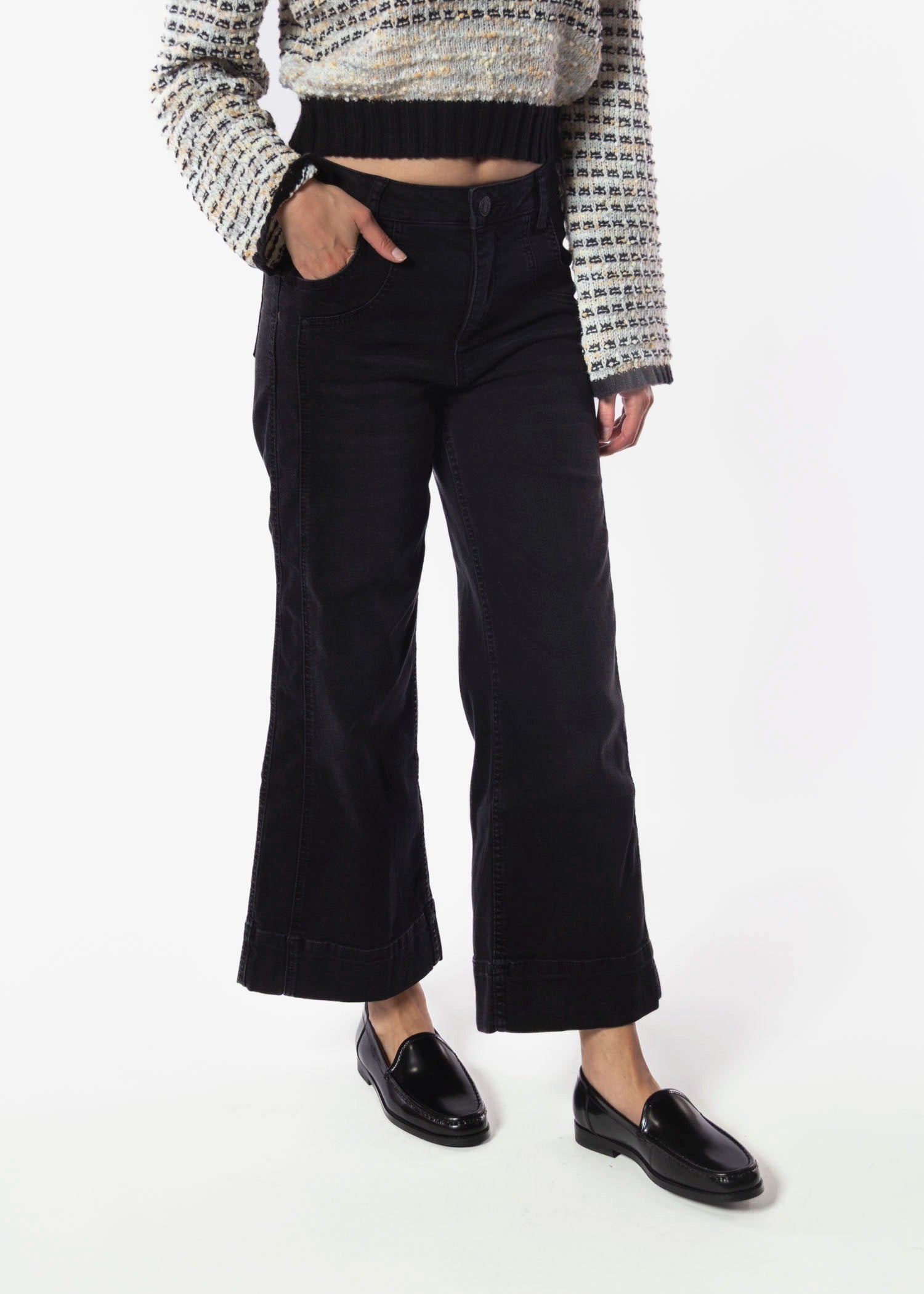 swatch_Denim meg wide leg jean kut jeans