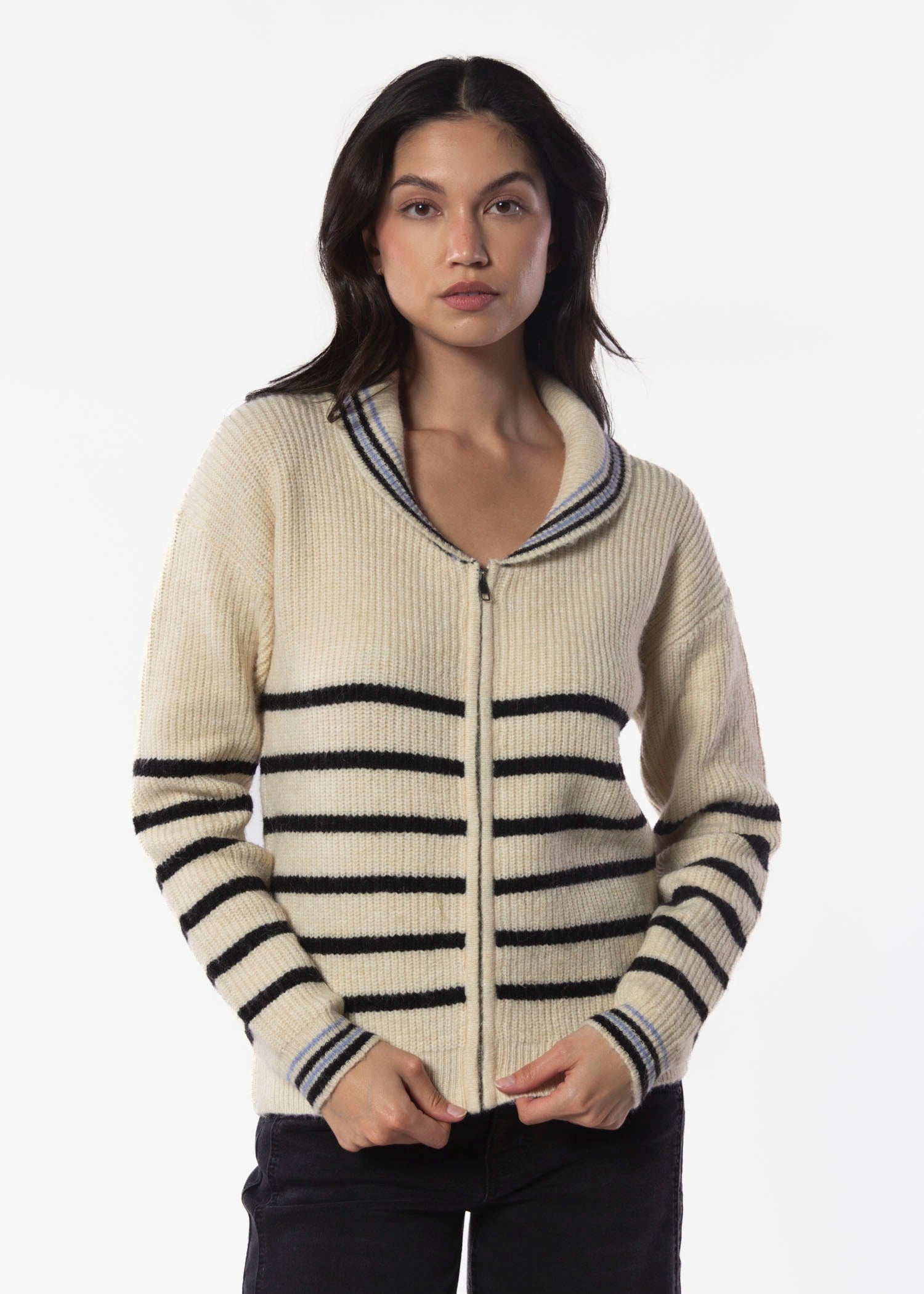 swatch_Ivory sparrow cardigan sweaters