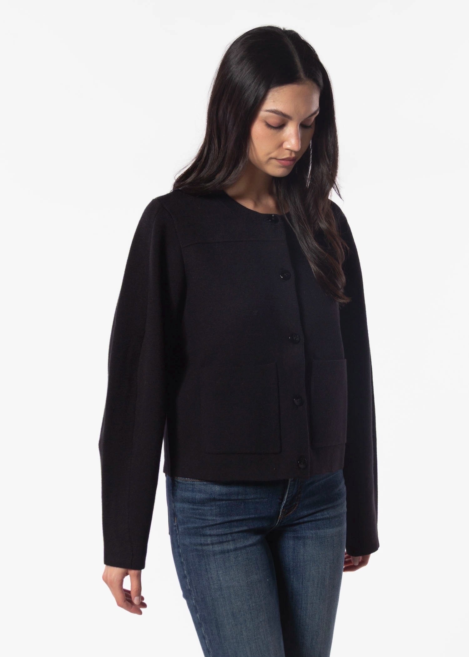 swatch_Black cropped knit cardigan