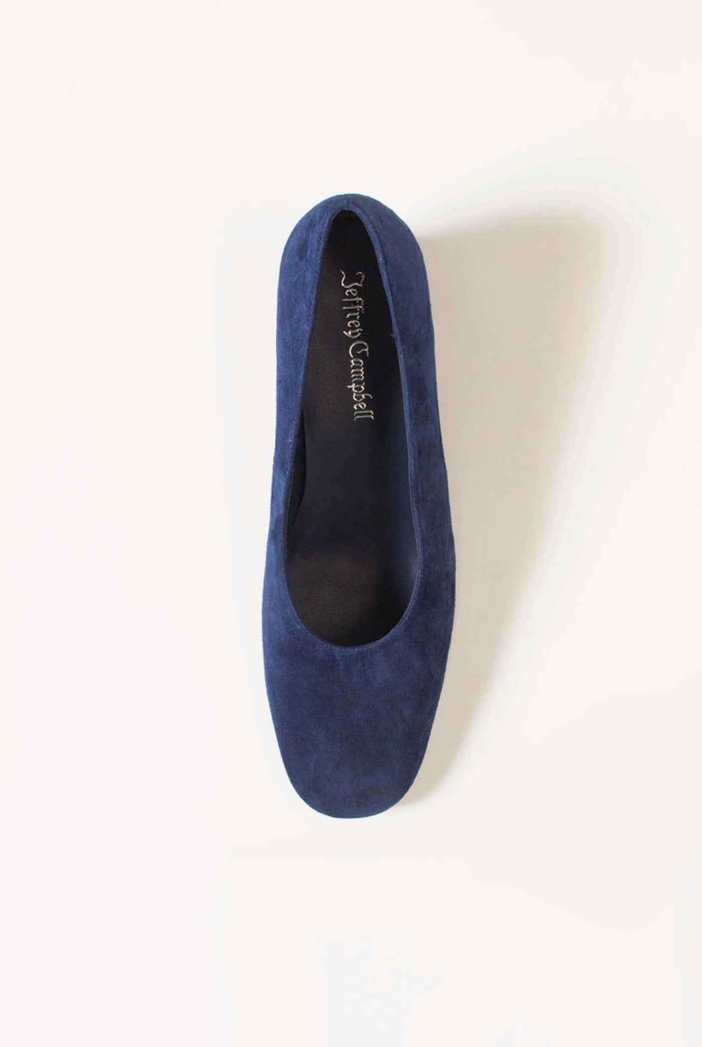 swatch_Navy Suede trusted pump