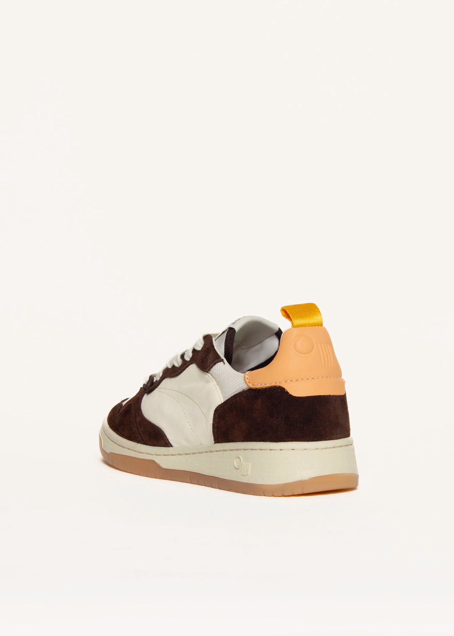 swatch_Espresso phoenix sneaker