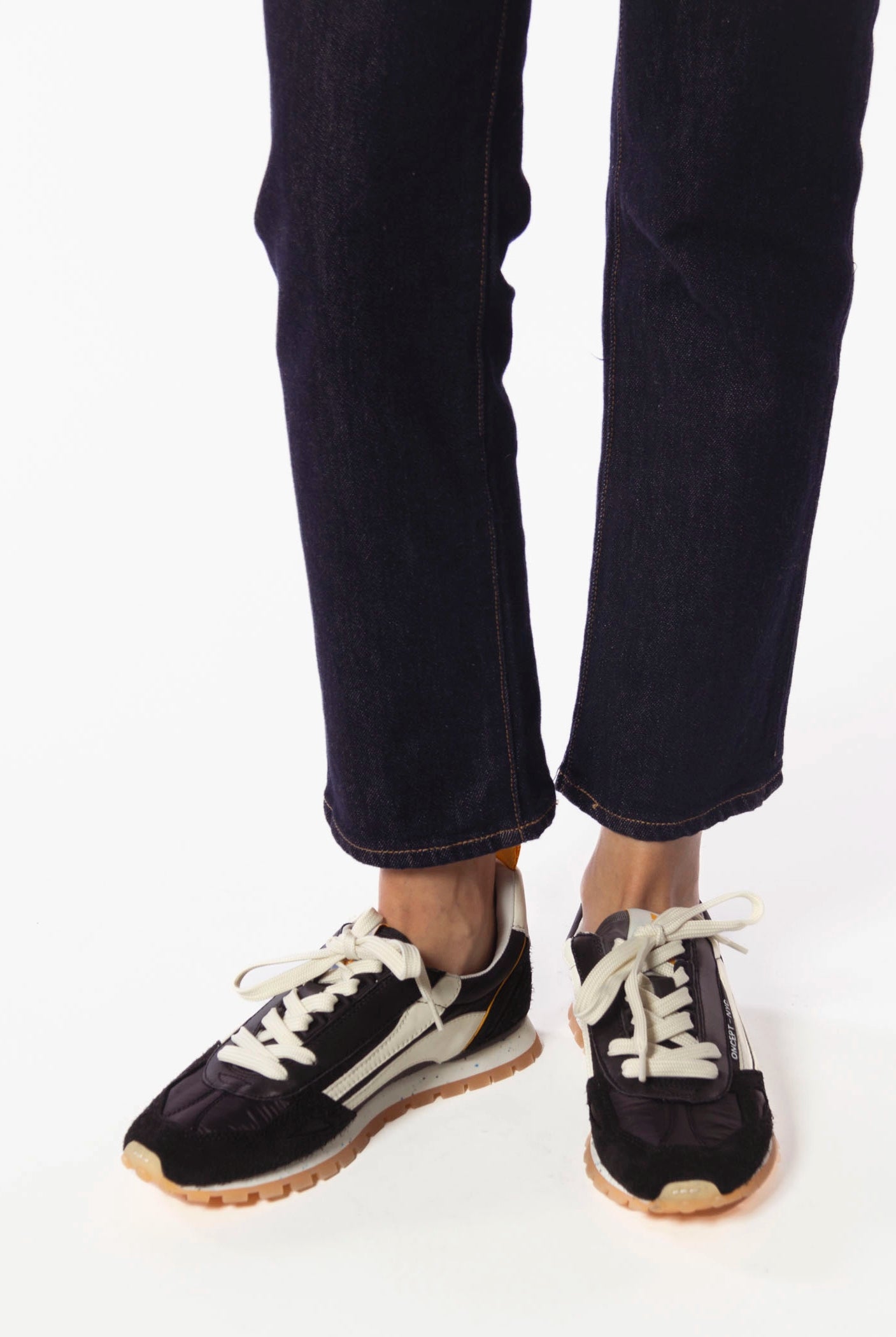 swatch_Black toronto sneaker oncept