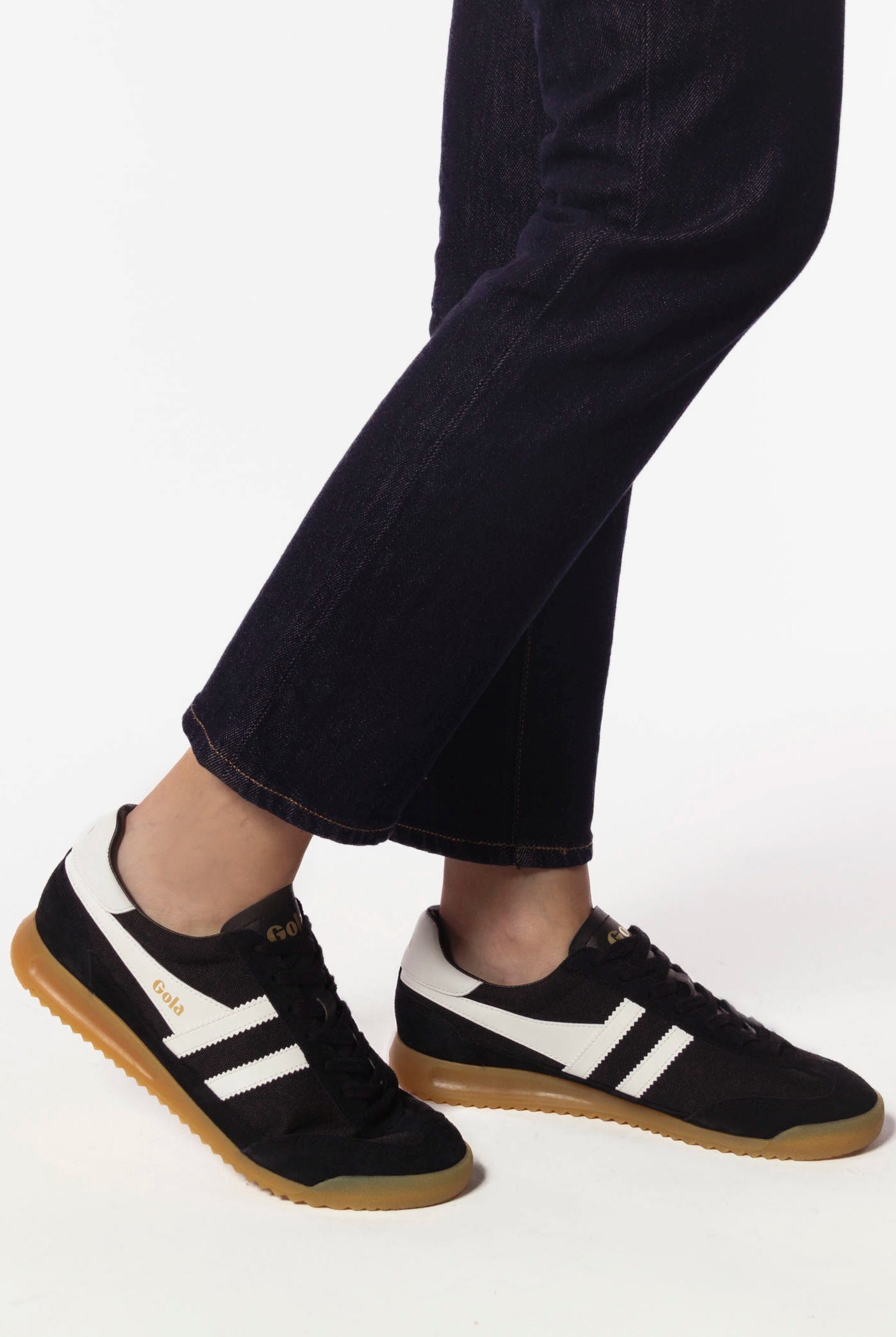 swatch_Black/Off White tornado sneaker shoes gola
