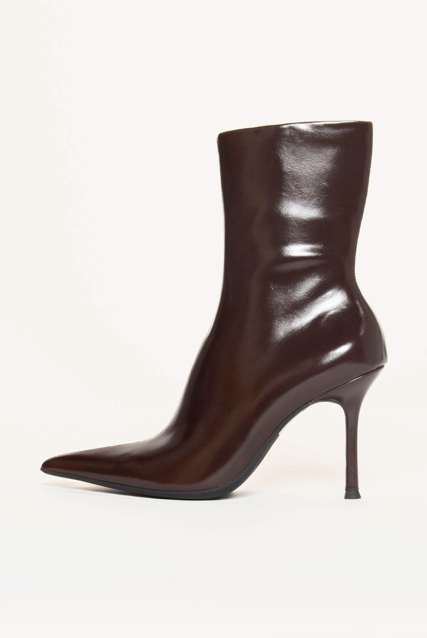 swatch_Coffee daring bootie jeffrey campbell